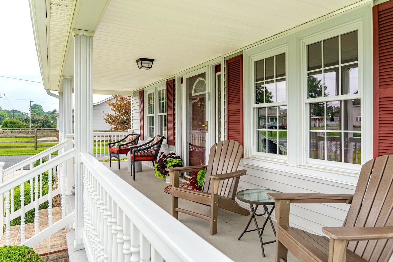 14512 S EAST SIDE HWY, GROTTOES, Virginia 24441, 4 Bedrooms Bedrooms, ,3 BathroomsBathrooms,Residential,14512 S EAST SIDE HWY,680817 MLS # 680817 14512 S EAST SIDE HWY, GROTTOES, Virginia 24441, 4 Bedrooms Bedrooms, ,3 BathroomsBathrooms,Residential,14512 S EAST SIDE HWY,680817 MLS # 680817