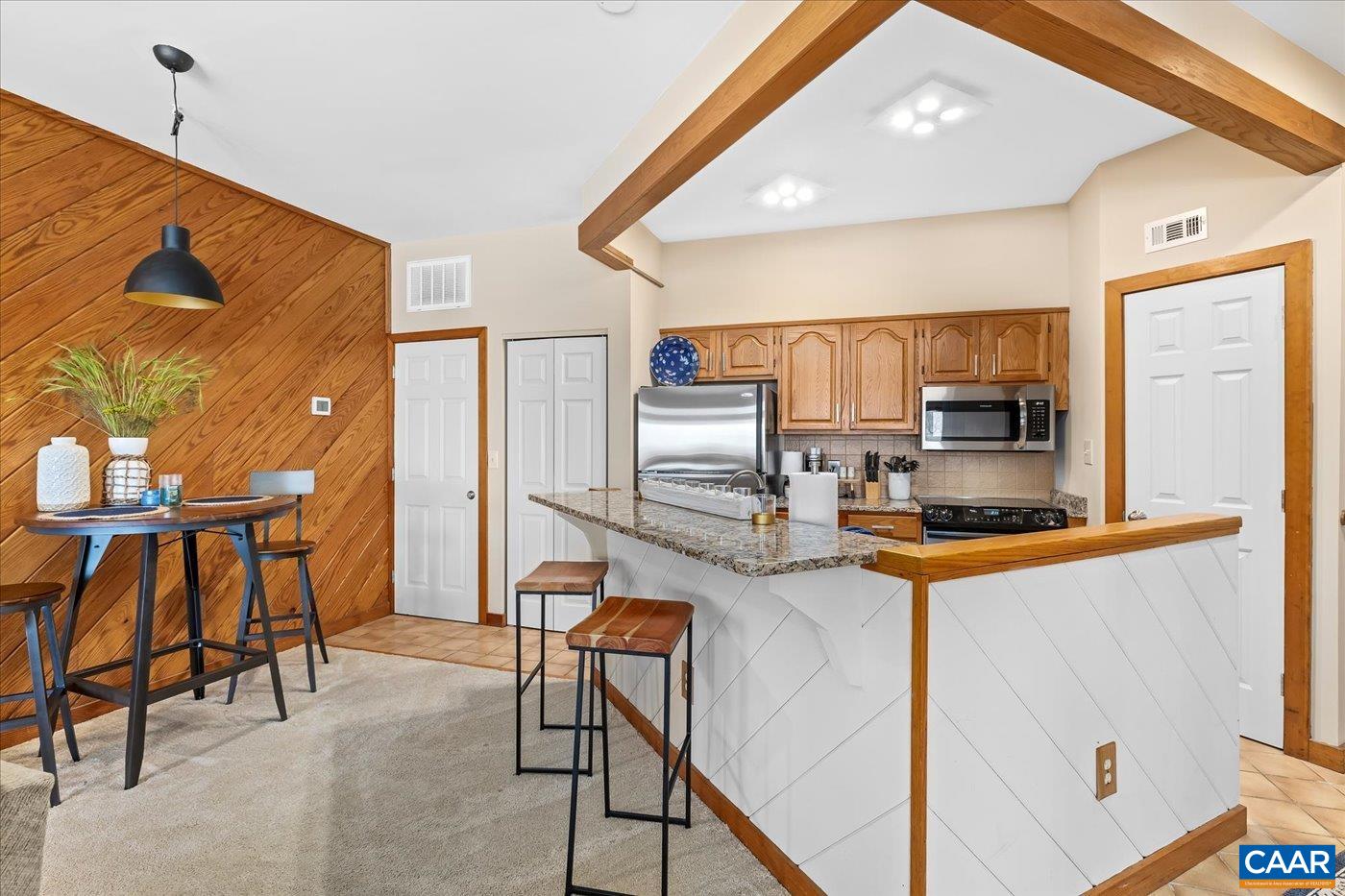 905 DIAMOND HILL CONDOS, WINTERGREEN, Virginia 22967, 1 Bedroom Bedrooms, ,1 BathroomBathrooms,Residential,905 DIAMOND HILL CONDOS,677733 MLS # 677733