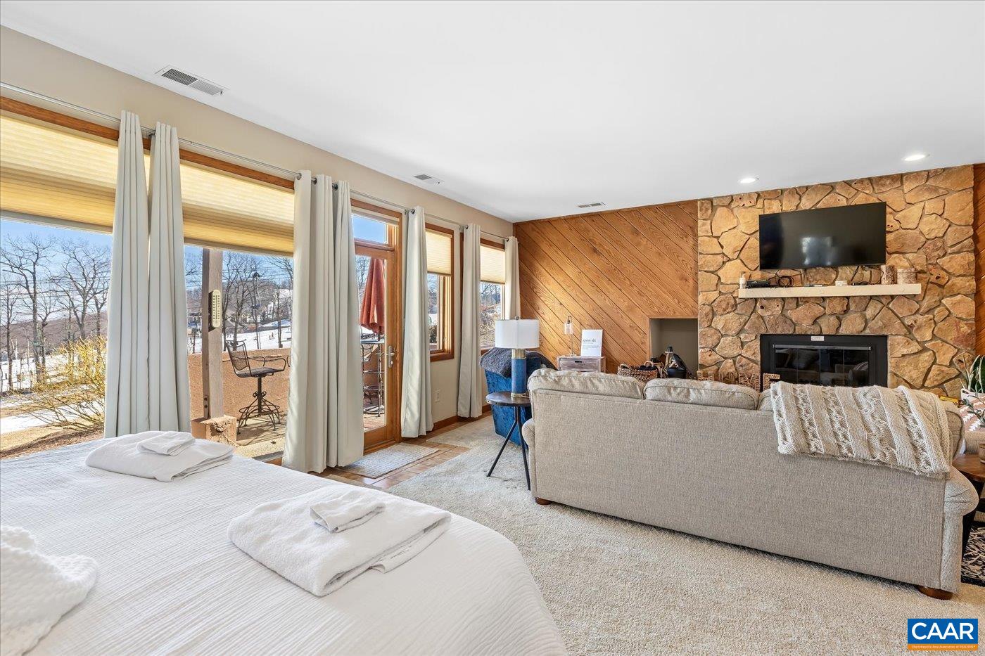 905 DIAMOND HILL CONDOS, WINTERGREEN, Virginia 22967, 1 Bedroom Bedrooms, ,1 BathroomBathrooms,Residential,905 DIAMOND HILL CONDOS,677733 MLS # 677733