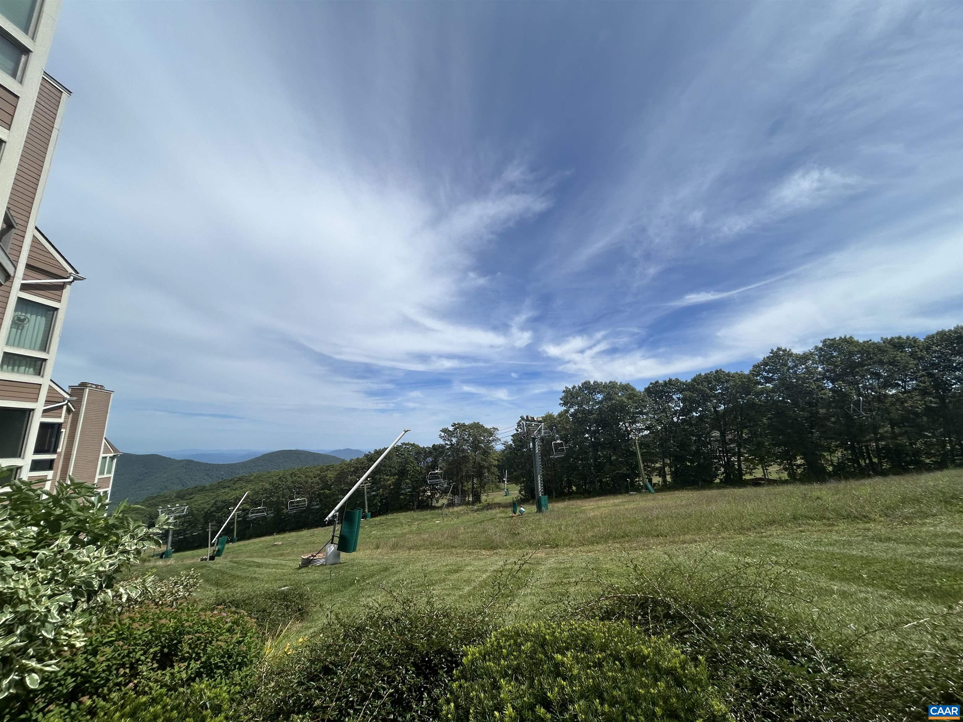 905 DIAMOND HILL CONDOS, WINTERGREEN, Virginia 22967, 1 Bedroom Bedrooms, ,1 BathroomBathrooms,Residential,905 DIAMOND HILL CONDOS,677733 MLS # 677733