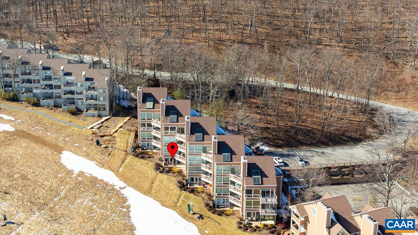 905 DIAMOND HILL CONDOS, WINTERGREEN, Virginia 22967, 1 Bedroom Bedrooms, ,1 BathroomBathrooms,Residential,905 DIAMOND HILL CONDOS,677733 MLS # 677733