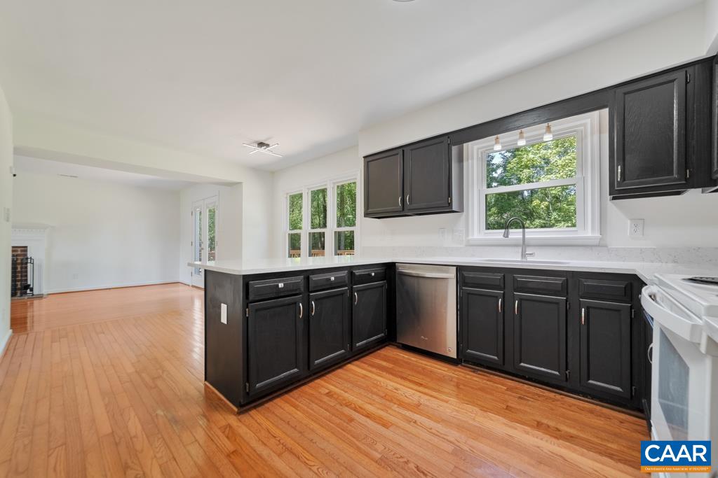 11060 FOREST TRACE WAY, GLEN ALLEN, Virginia 23059, 4 Bedrooms Bedrooms, ,2 BathroomsBathrooms,Residential,11060 FOREST TRACE WAY,677763 MLS # 677763