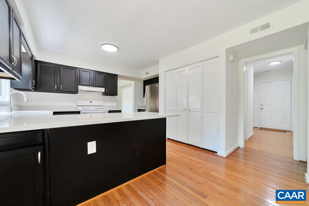 11060 FOREST TRACE WAY, GLEN ALLEN, Virginia 23059, 4 Bedrooms Bedrooms, ,2 BathroomsBathrooms,Residential,11060 FOREST TRACE WAY,677763 MLS # 677763