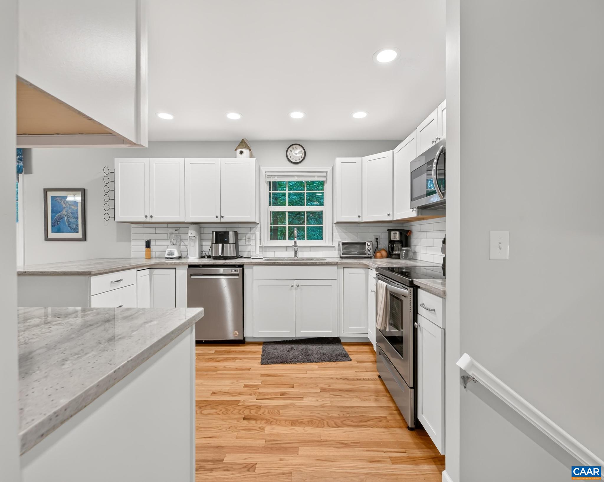 98 OAK FOREST CIR, CHARLOTTESVILLE, Virginia 22901, 4 Bedrooms Bedrooms, ,3 BathroomsBathrooms,Residential,PRIVACY-City Convenience!,98 OAK FOREST CIR,679337 MLS # 679337 98 OAK FOREST CIR, CHARLOTTESVILLE, Virginia 22901, 4 Bedrooms Bedrooms, ,3 BathroomsBathrooms,Residential,PRIVACY-City Convenience!,98 OAK FOREST CIR,679337 MLS # 679337