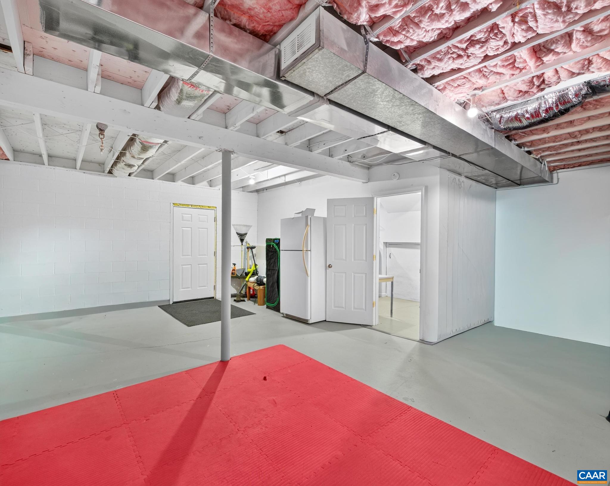 Plenty of Storage Space - Washer & Dryer will convey.Fully Encapsulated Crawlspace, Radon Mitigation System Plenty of Storage Space - Washer & Dryer will convey.Fully Encapsulated Crawlspace, Radon Mitigation System