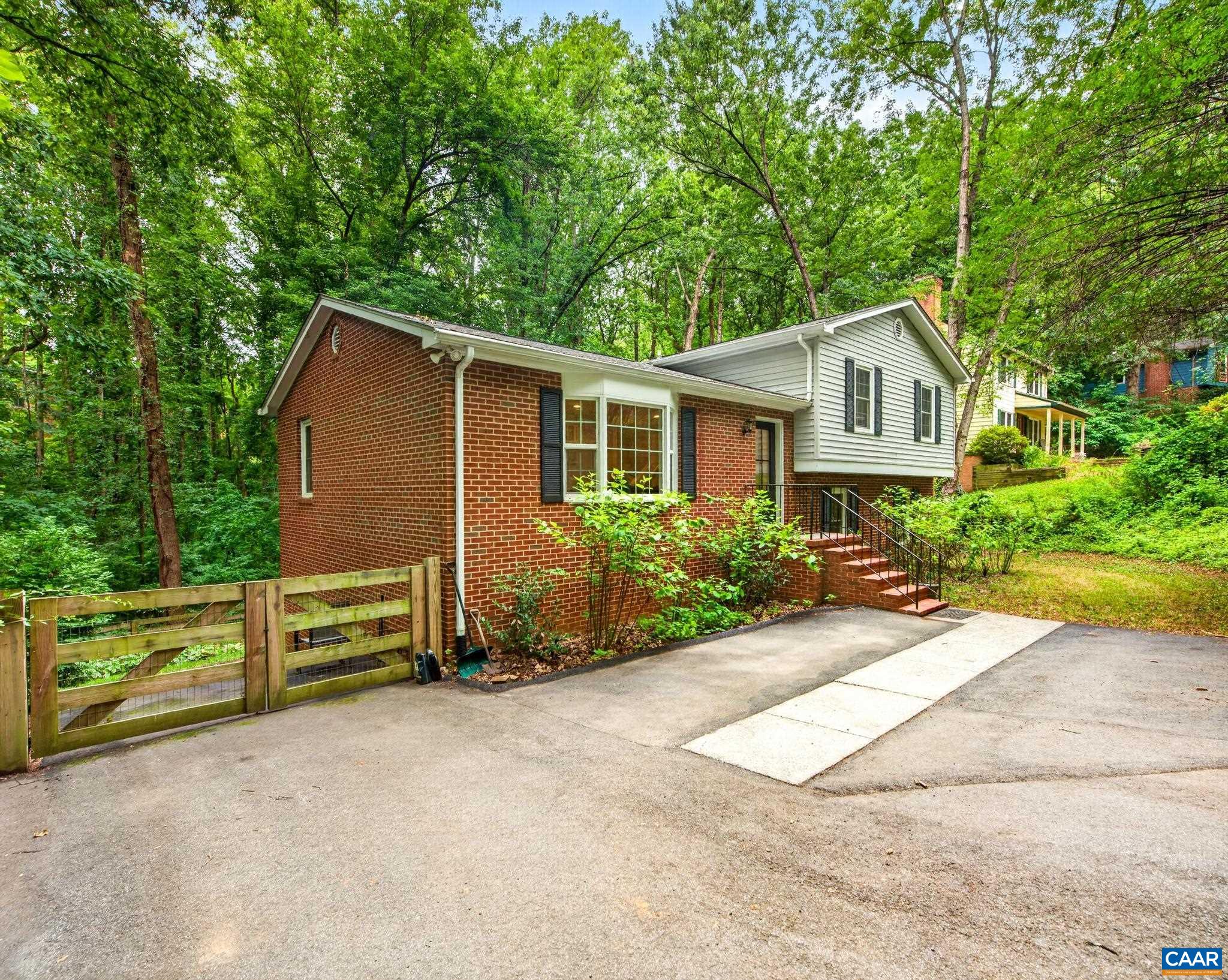 98 OAK FOREST CIR, CHARLOTTESVILLE, Virginia 22901, 4 Bedrooms Bedrooms, ,3 BathroomsBathrooms,Residential,PRIVACY-City Convenience!,98 OAK FOREST CIR,679337 MLS # 679337 98 OAK FOREST CIR, CHARLOTTESVILLE, Virginia 22901, 4 Bedrooms Bedrooms, ,3 BathroomsBathrooms,Residential,PRIVACY-City Convenience!,98 OAK FOREST CIR,679337 MLS # 679337