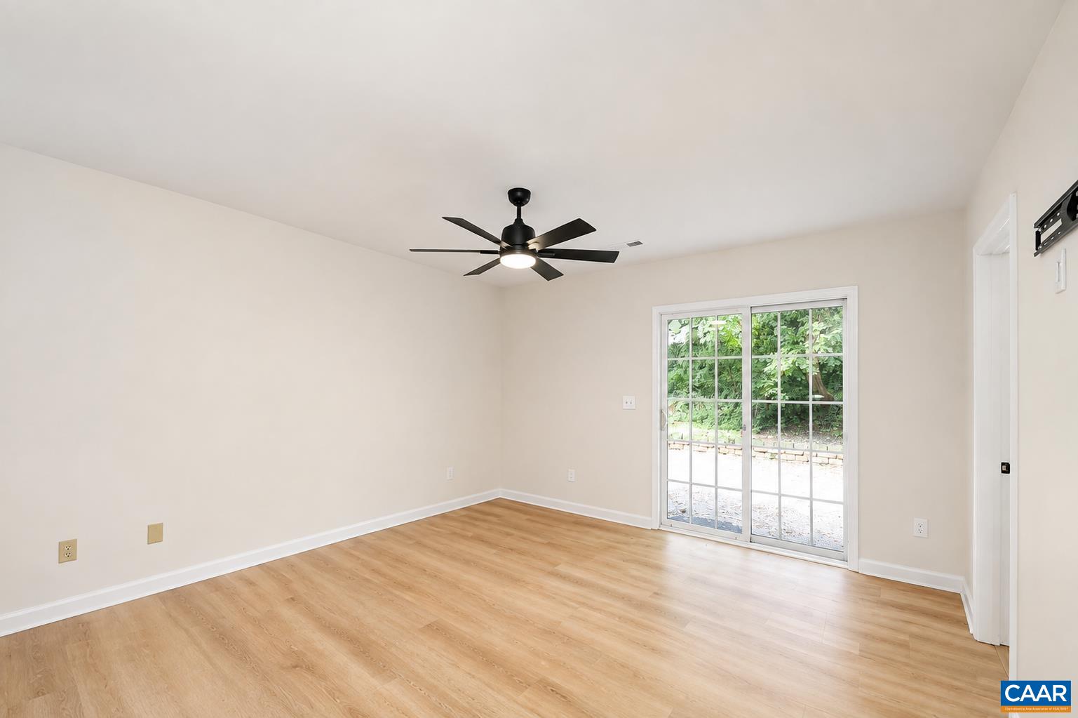 117 WATERBURY CT, CHARLOTTESVILLE, Virginia 22902, 3 Bedrooms Bedrooms, ,2 BathroomsBathrooms,Residential,117 WATERBURY CT,680210 MLS # 680210