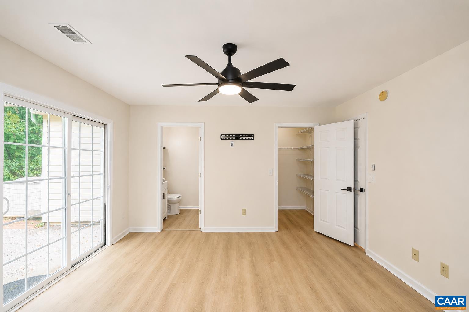 117 WATERBURY CT, CHARLOTTESVILLE, Virginia 22902, 3 Bedrooms Bedrooms, ,2 BathroomsBathrooms,Residential,117 WATERBURY CT,680210 MLS # 680210
