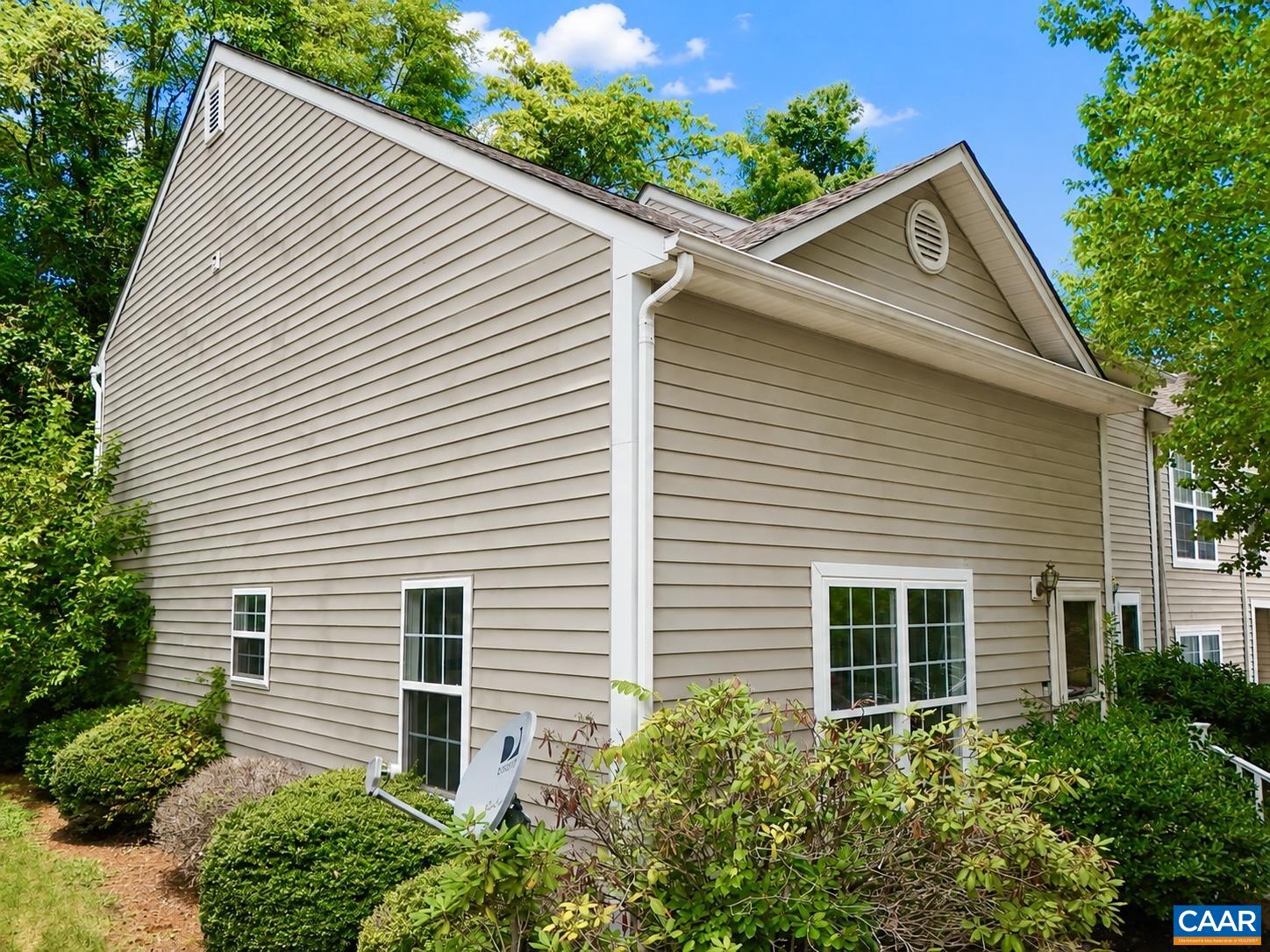 117 WATERBURY CT, CHARLOTTESVILLE, Virginia 22902, 3 Bedrooms Bedrooms, ,2 BathroomsBathrooms,Residential,117 WATERBURY CT,680210 MLS # 680210
