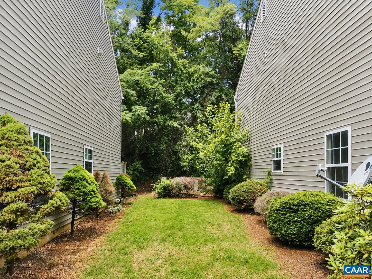 117 WATERBURY CT, CHARLOTTESVILLE, Virginia 22902, 3 Bedrooms Bedrooms, ,2 BathroomsBathrooms,Residential,117 WATERBURY CT,680210 MLS # 680210