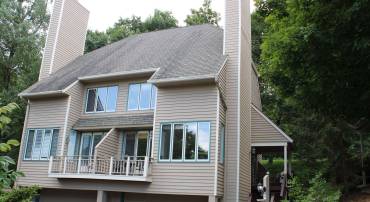 29 BRIARWOOD LN, WINTERGREEN RESORT, Virginia 22967, 4 Bedrooms Bedrooms, ,3 BathroomsBathrooms,Residential,29 BRIARWOOD LN,680564 MLS # 680564