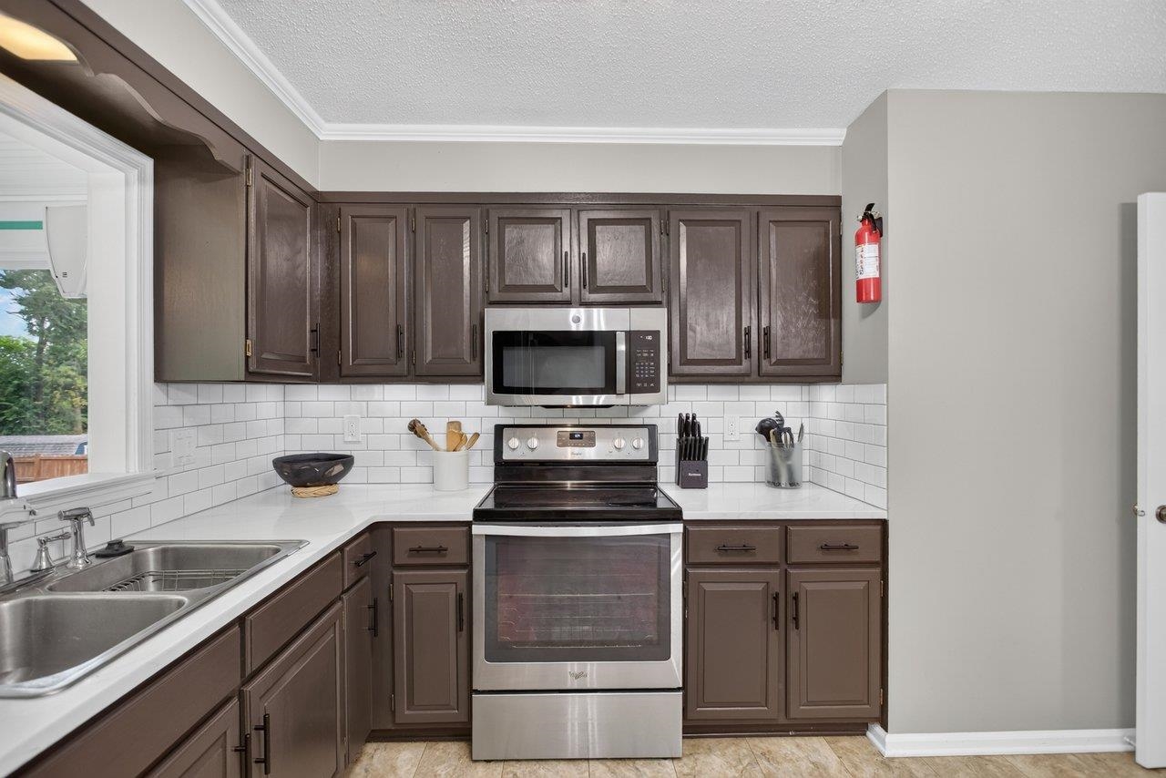 331 MYERS AVE, HARRISONBURG, Virginia 22801, 5 Bedrooms Bedrooms, ,3 BathroomsBathrooms,Residential,331 MYERS AVE,680816 MLS # 680816 331 MYERS AVE, HARRISONBURG, Virginia 22801, 5 Bedrooms Bedrooms, ,3 BathroomsBathrooms,Residential,331 MYERS AVE,680816 MLS # 680816
