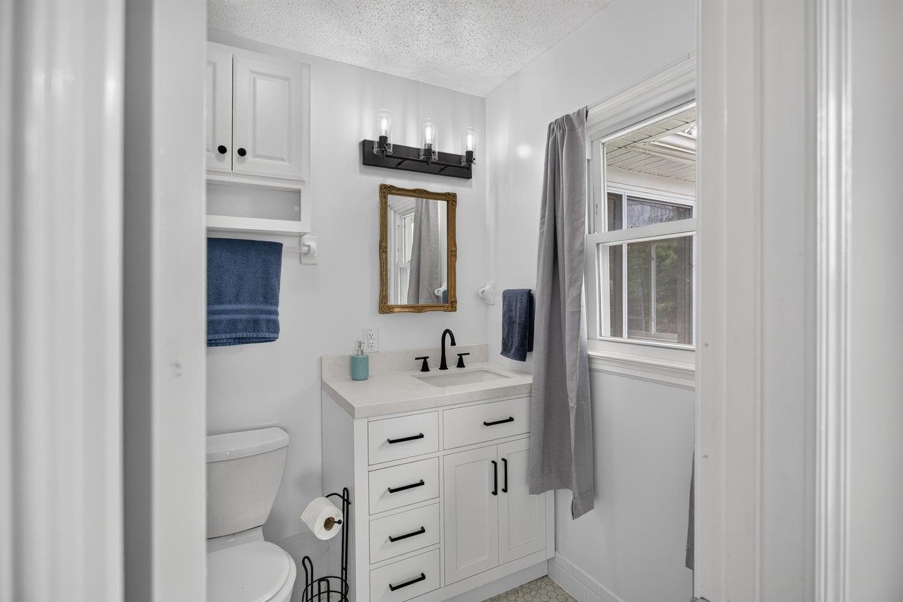 331 MYERS AVE, HARRISONBURG, Virginia 22801, 5 Bedrooms Bedrooms, ,3 BathroomsBathrooms,Residential,331 MYERS AVE,680816 MLS # 680816 331 MYERS AVE, HARRISONBURG, Virginia 22801, 5 Bedrooms Bedrooms, ,3 BathroomsBathrooms,Residential,331 MYERS AVE,680816 MLS # 680816