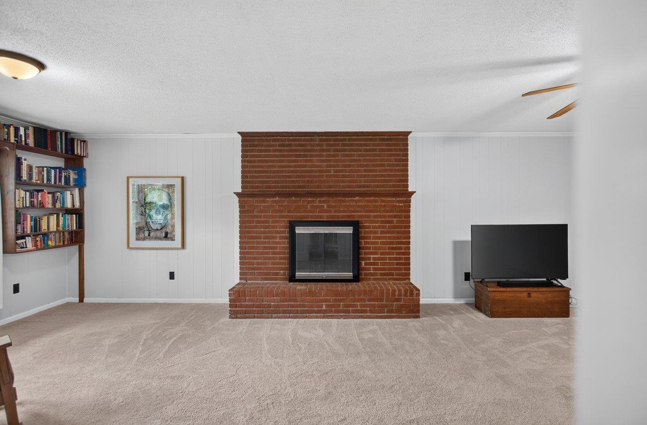 331 MYERS AVE, HARRISONBURG, Virginia 22801, 5 Bedrooms Bedrooms, ,3 BathroomsBathrooms,Residential,331 MYERS AVE,680816 MLS # 680816 331 MYERS AVE, HARRISONBURG, Virginia 22801, 5 Bedrooms Bedrooms, ,3 BathroomsBathrooms,Residential,331 MYERS AVE,680816 MLS # 680816