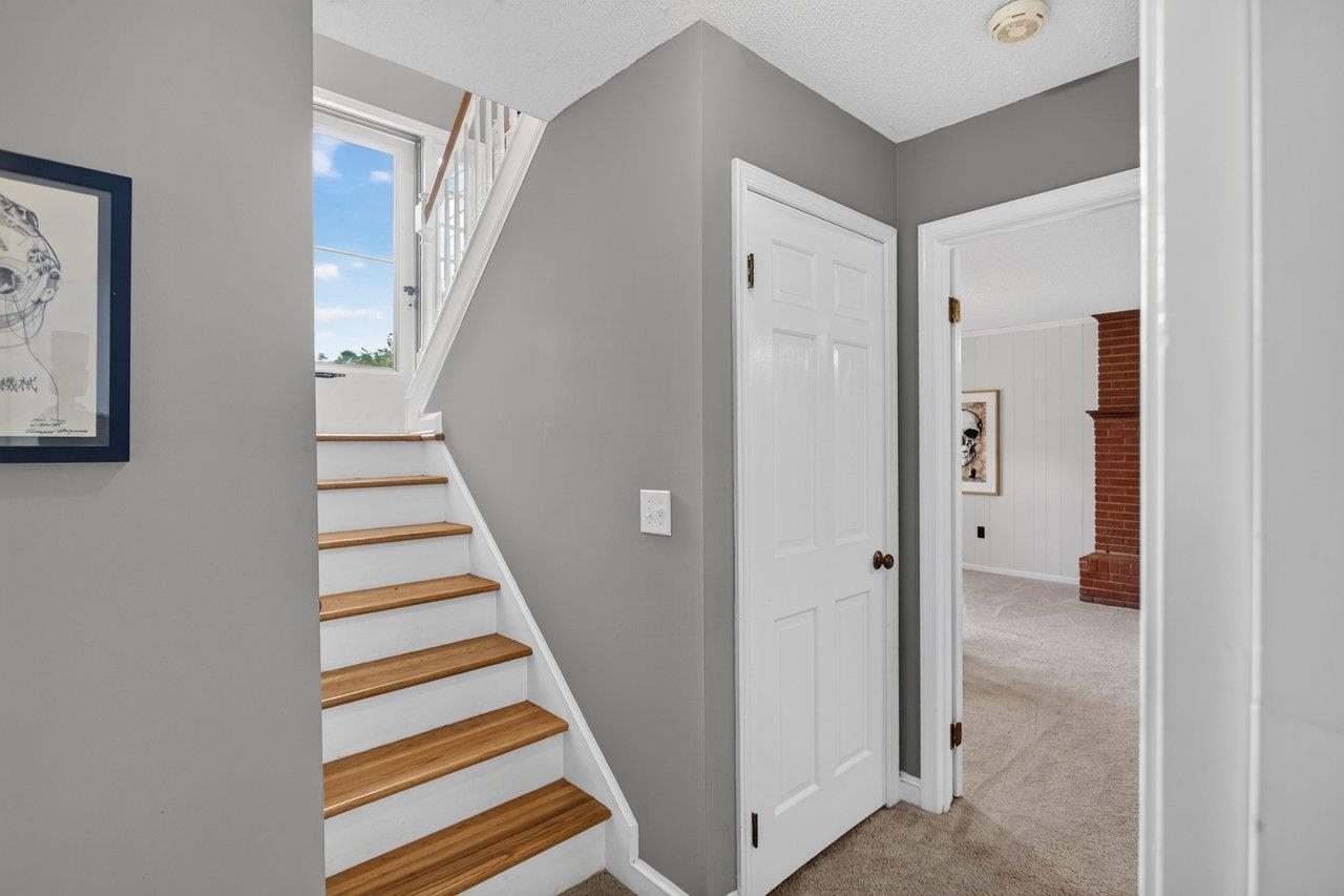 331 MYERS AVE, HARRISONBURG, Virginia 22801, 5 Bedrooms Bedrooms, ,3 BathroomsBathrooms,Residential,331 MYERS AVE,680816 MLS # 680816 331 MYERS AVE, HARRISONBURG, Virginia 22801, 5 Bedrooms Bedrooms, ,3 BathroomsBathrooms,Residential,331 MYERS AVE,680816 MLS # 680816
