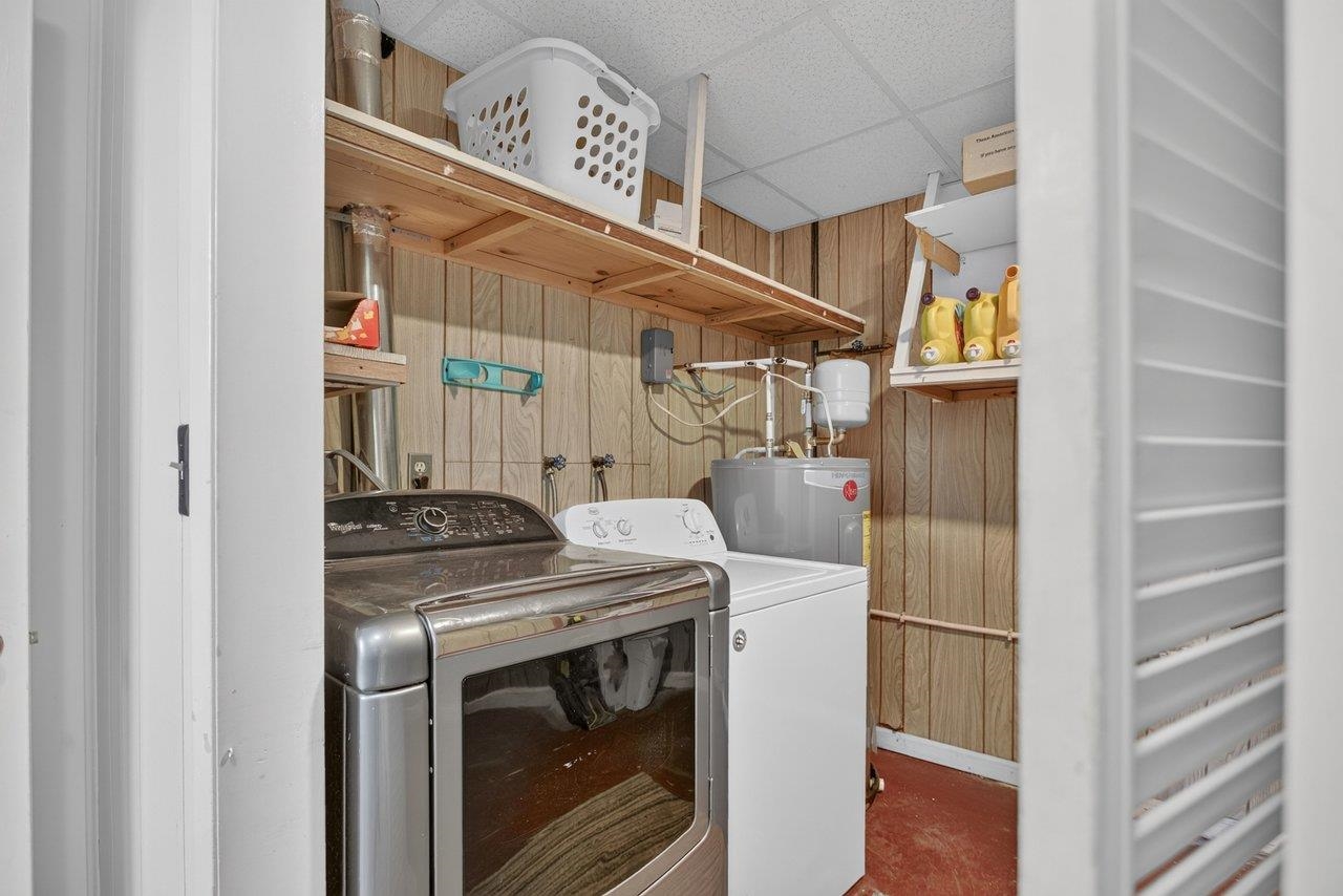 331 MYERS AVE, HARRISONBURG, Virginia 22801, 5 Bedrooms Bedrooms, ,3 BathroomsBathrooms,Residential,331 MYERS AVE,680816 MLS # 680816 331 MYERS AVE, HARRISONBURG, Virginia 22801, 5 Bedrooms Bedrooms, ,3 BathroomsBathrooms,Residential,331 MYERS AVE,680816 MLS # 680816