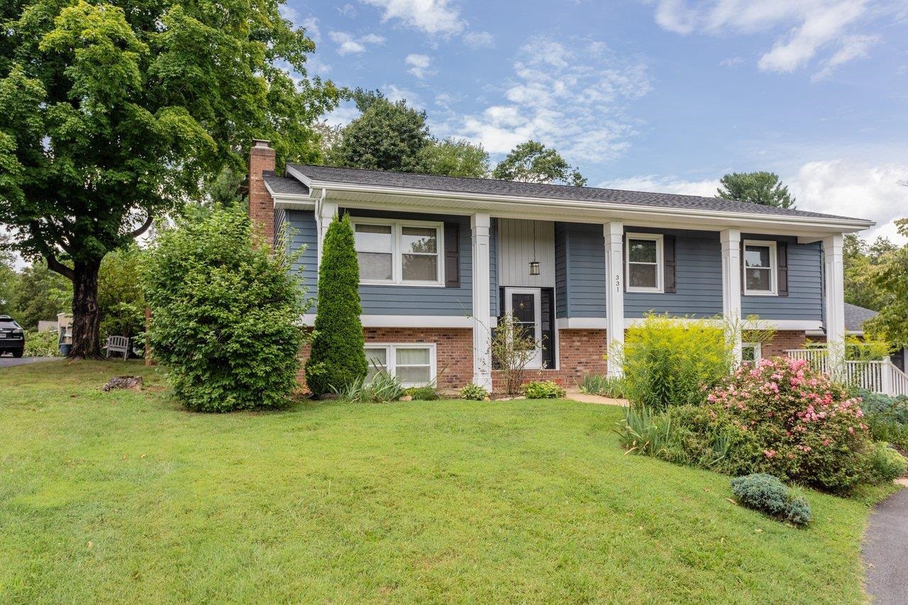331 MYERS AVE, HARRISONBURG, Virginia 22801, 5 Bedrooms Bedrooms, ,3 BathroomsBathrooms,Residential,331 MYERS AVE,680816 MLS # 680816 331 MYERS AVE, HARRISONBURG, Virginia 22801, 5 Bedrooms Bedrooms, ,3 BathroomsBathrooms,Residential,331 MYERS AVE,680816 MLS # 680816