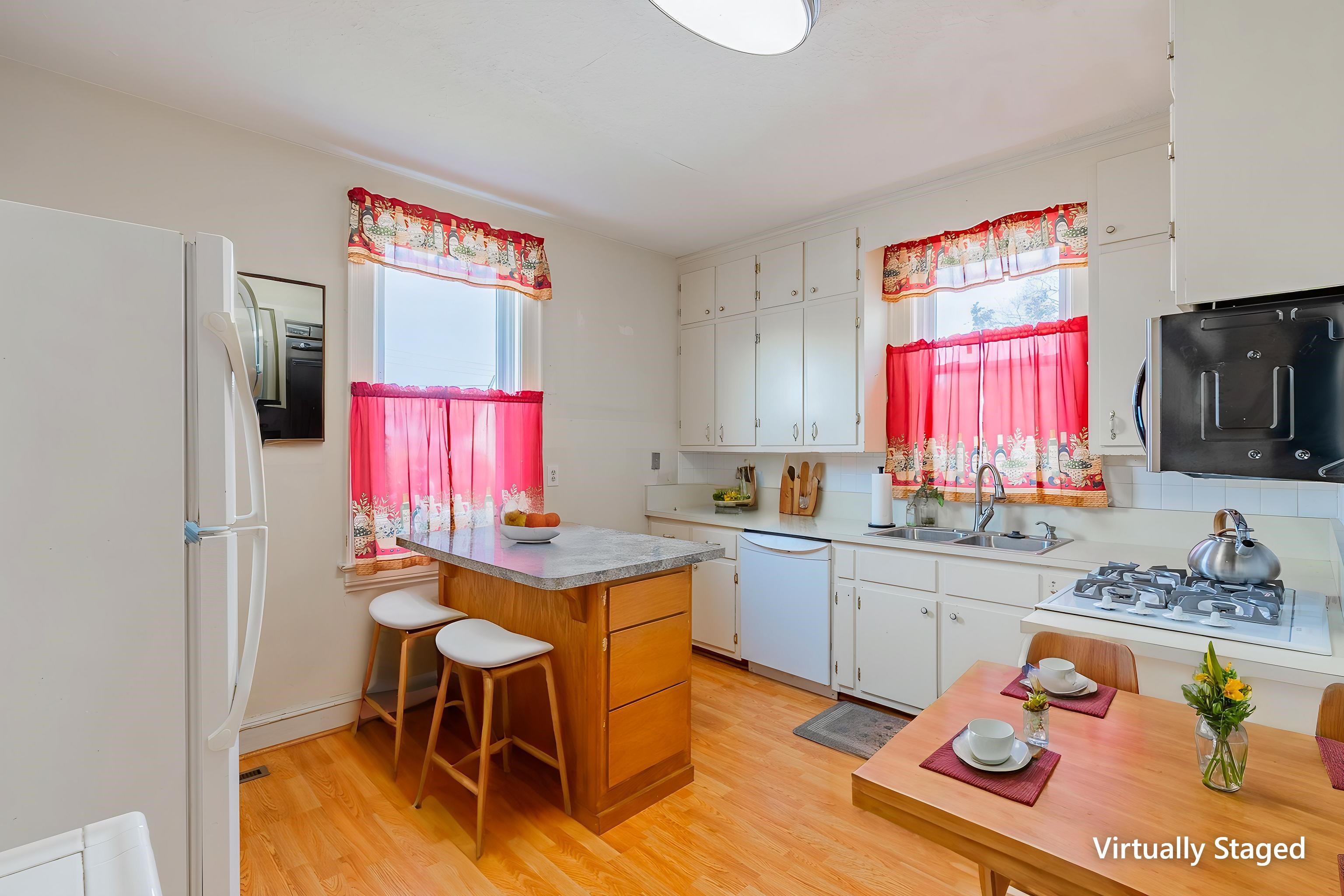 409 8TH ST, WAYNESBORO, Virginia 22980, 4 Bedrooms Bedrooms, ,2 BathroomsBathrooms,Residential,409 8TH ST,680819 MLS # 680819