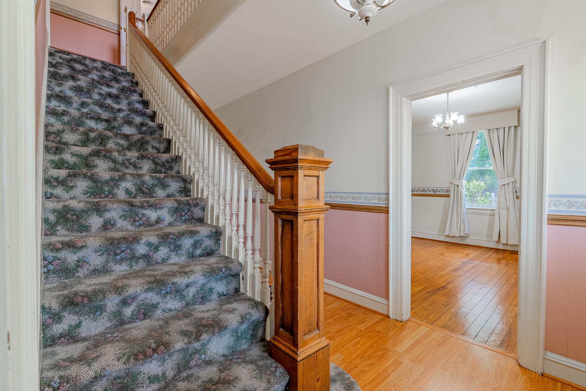 409 8TH ST, WAYNESBORO, Virginia 22980, 4 Bedrooms Bedrooms, ,2 BathroomsBathrooms,Residential,409 8TH ST,680819 MLS # 680819