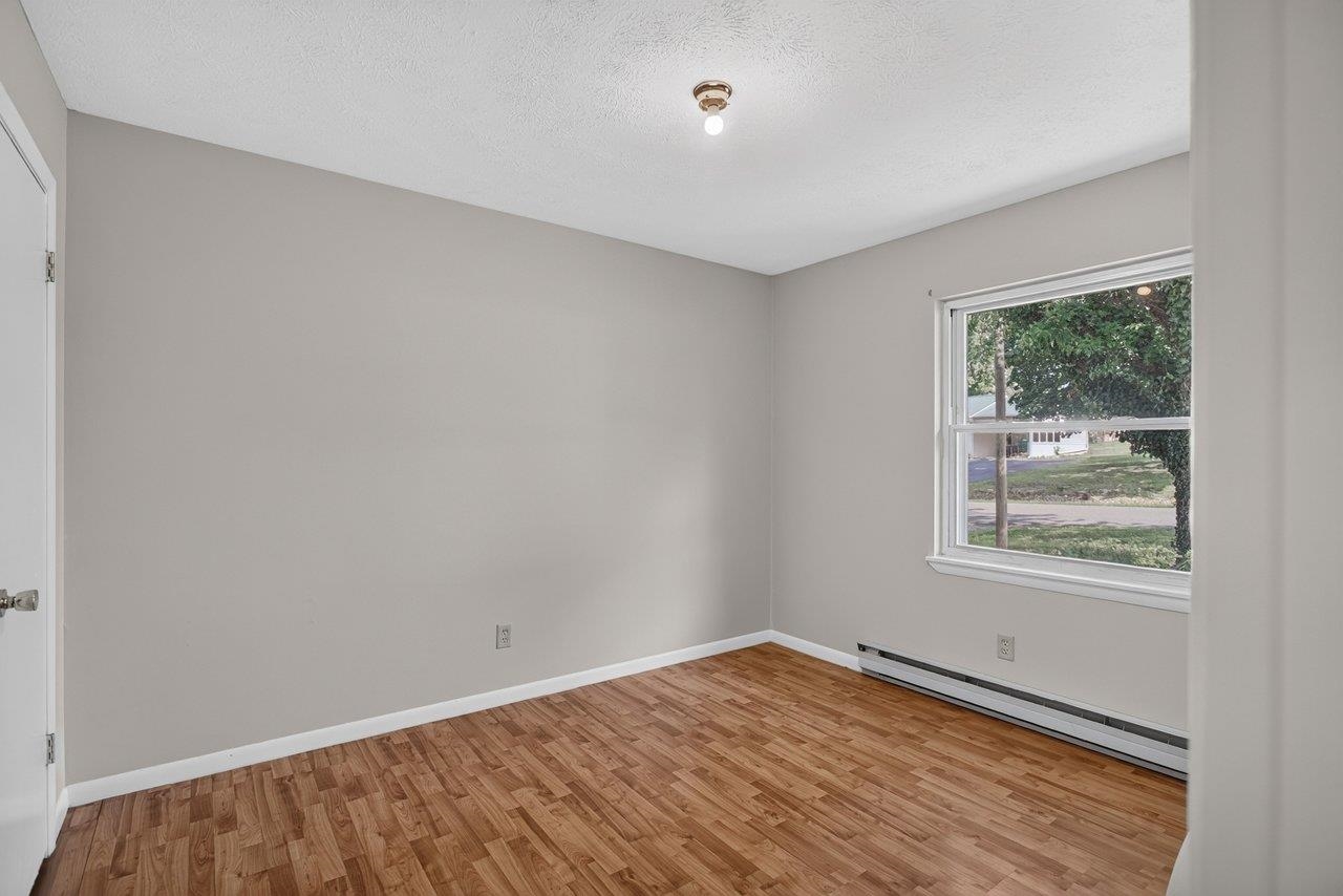 204 FOURTH ST, BROADWAY, Virginia 22815, 3 Bedrooms Bedrooms, ,1 BathroomBathrooms,Residential,204 FOURTH ST,680823 MLS # 680823