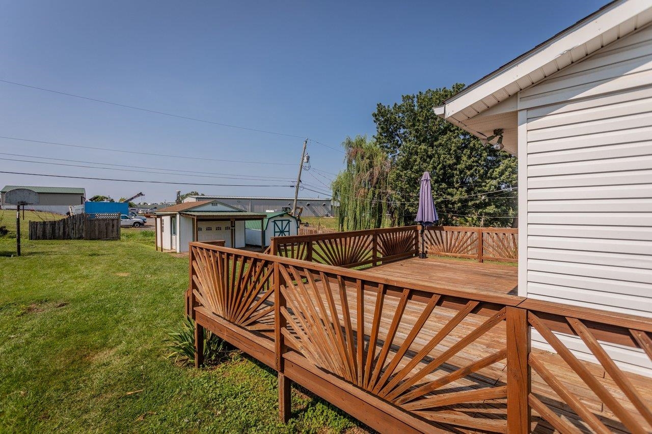 204 FOURTH ST, BROADWAY, Virginia 22815, 3 Bedrooms Bedrooms, ,1 BathroomBathrooms,Residential,204 FOURTH ST,680823 MLS # 680823