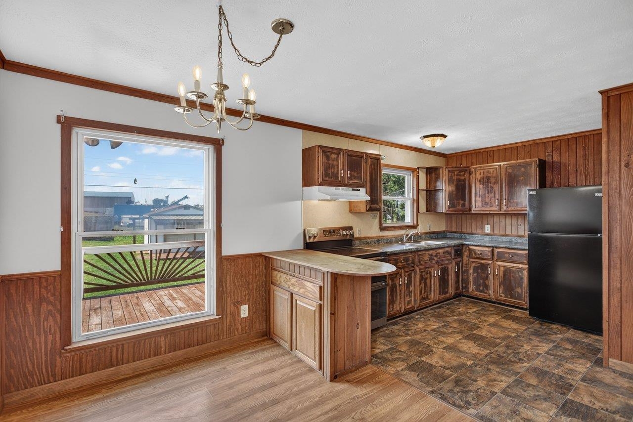 204 FOURTH ST, BROADWAY, Virginia 22815, 3 Bedrooms Bedrooms, ,1 BathroomBathrooms,Residential,204 FOURTH ST,680823 MLS # 680823