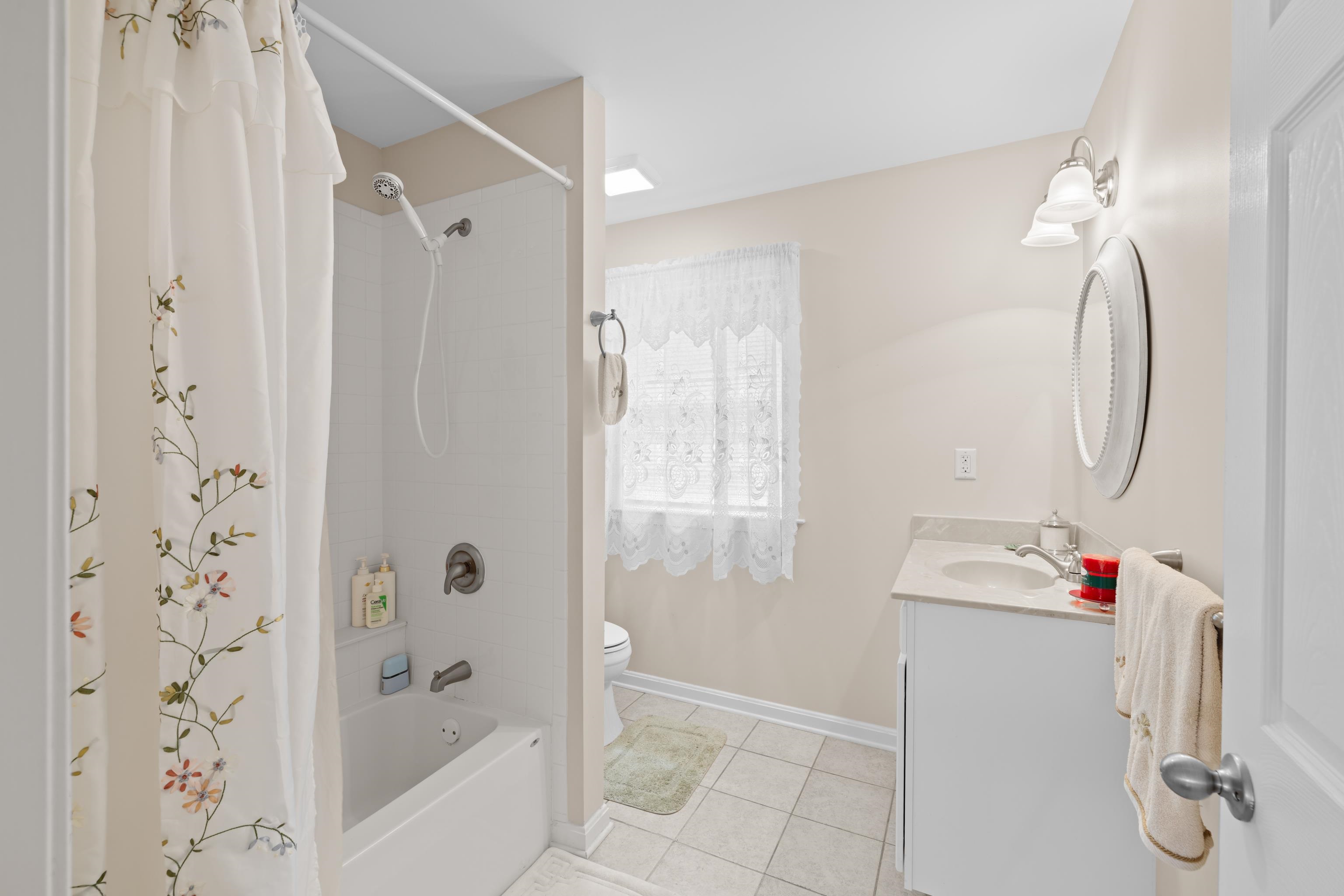 256 SKYLAR LANES WAY, WINCHESTER, Virginia 22603, 7 Bedrooms Bedrooms, ,3 BathroomsBathrooms,Residential,256 SKYLAR LANES WAY,678524 MLS # 678524 256 SKYLAR LANES WAY, WINCHESTER, Virginia 22603, 7 Bedrooms Bedrooms, ,3 BathroomsBathrooms,Residential,256 SKYLAR LANES WAY,678524 MLS # 678524