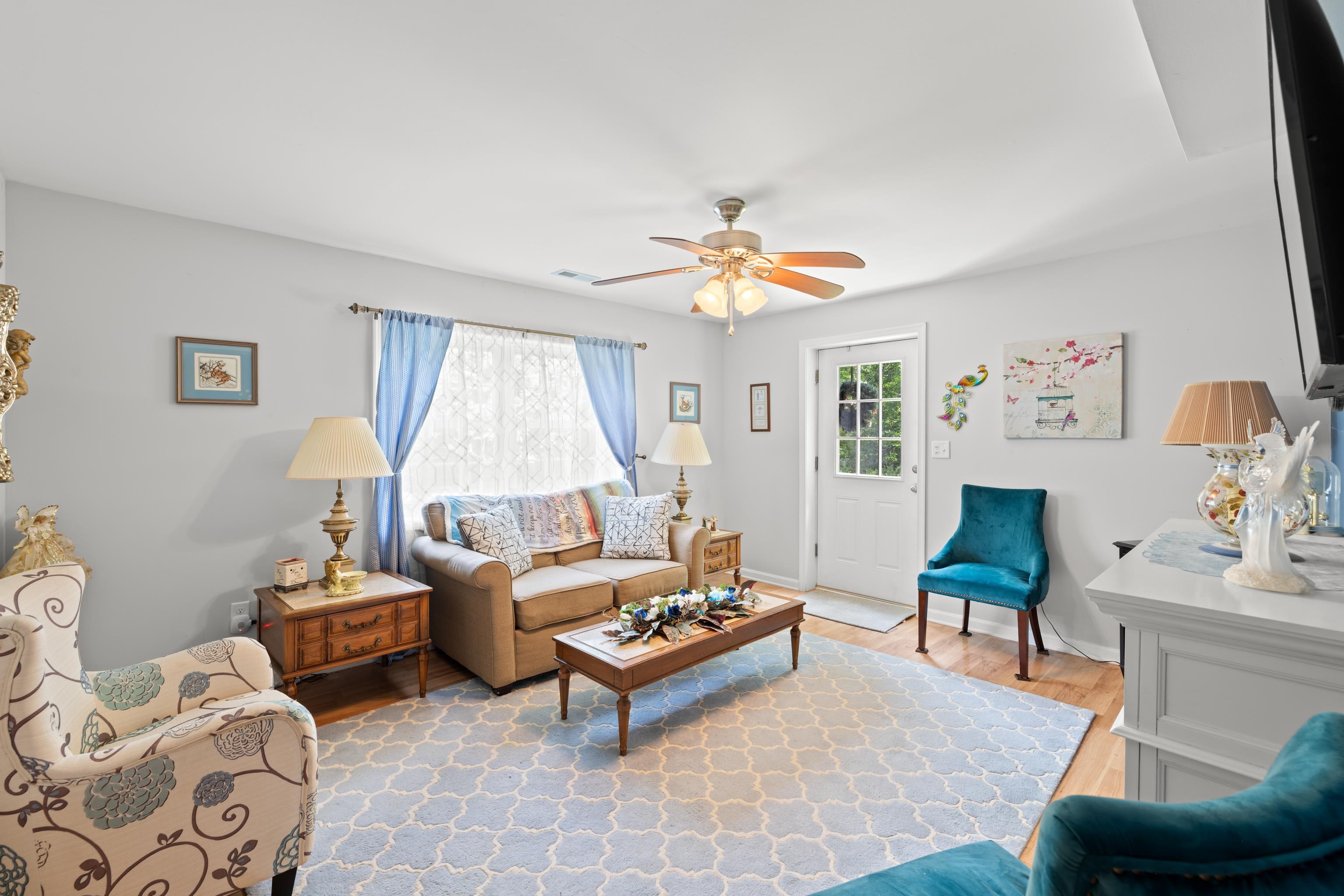 256 SKYLAR LANES WAY, WINCHESTER, Virginia 22603, 7 Bedrooms Bedrooms, ,3 BathroomsBathrooms,Residential,256 SKYLAR LANES WAY,678524 MLS # 678524 256 SKYLAR LANES WAY, WINCHESTER, Virginia 22603, 7 Bedrooms Bedrooms, ,3 BathroomsBathrooms,Residential,256 SKYLAR LANES WAY,678524 MLS # 678524