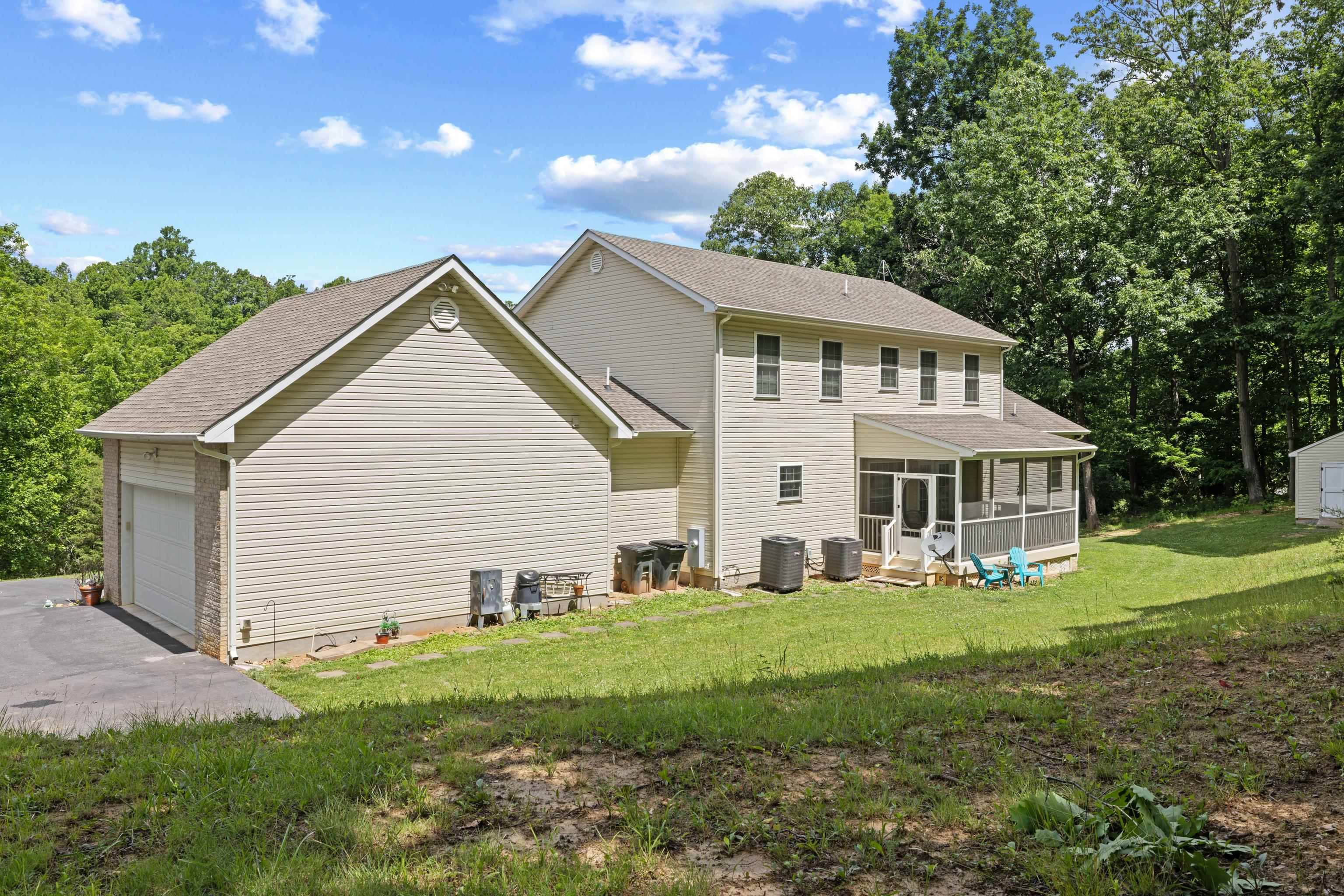 256 SKYLAR LANES WAY, WINCHESTER, Virginia 22603, 7 Bedrooms Bedrooms, ,3 BathroomsBathrooms,Residential,256 SKYLAR LANES WAY,678524 MLS # 678524 256 SKYLAR LANES WAY, WINCHESTER, Virginia 22603, 7 Bedrooms Bedrooms, ,3 BathroomsBathrooms,Residential,256 SKYLAR LANES WAY,678524 MLS # 678524