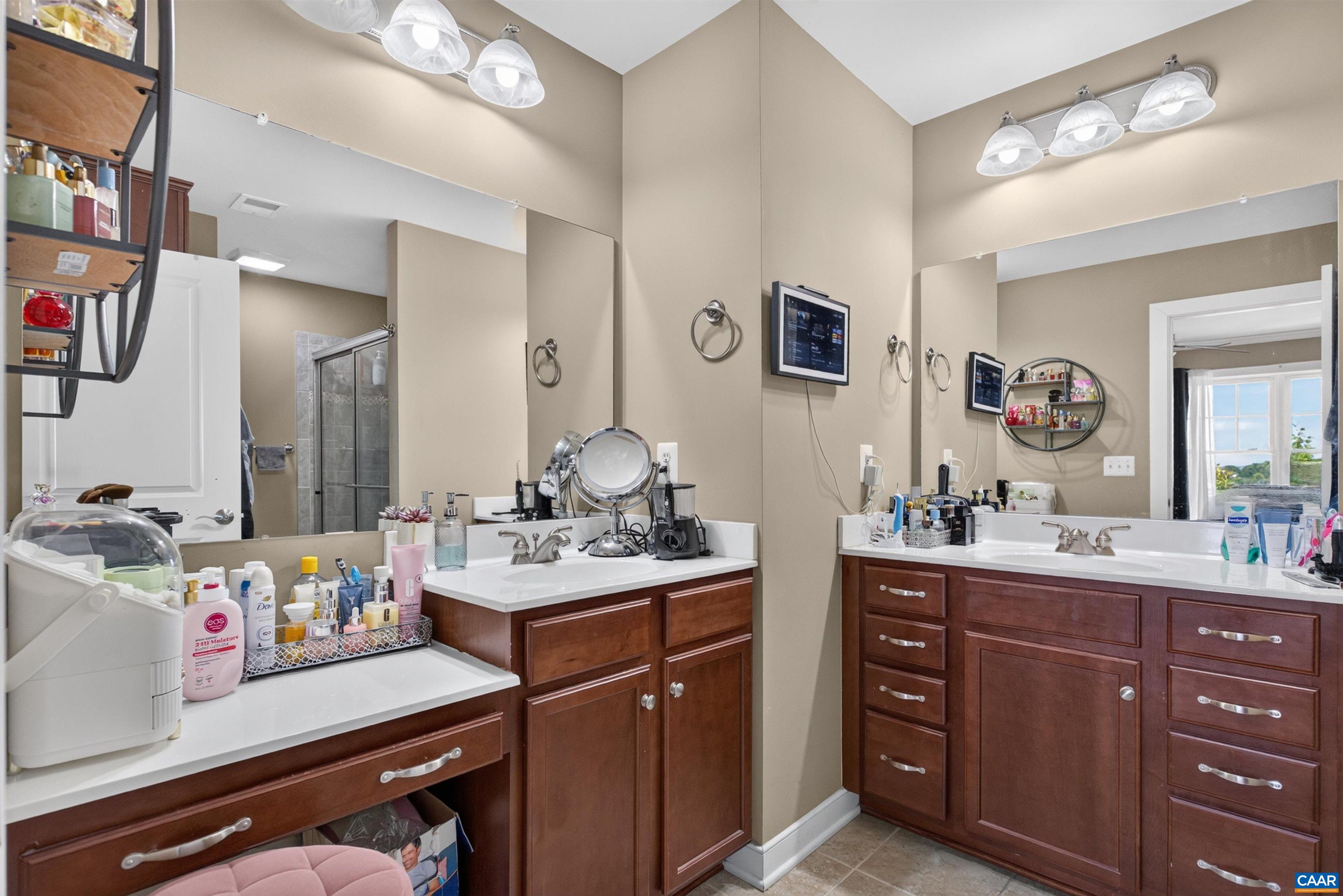 1565 NEWCASTLE CT, CHARLOTTESVILLE, Virginia 22911, 3 Bedrooms Bedrooms, ,2 BathroomsBathrooms,Residential,1565 NEWCASTLE CT,678935 MLS # 678935