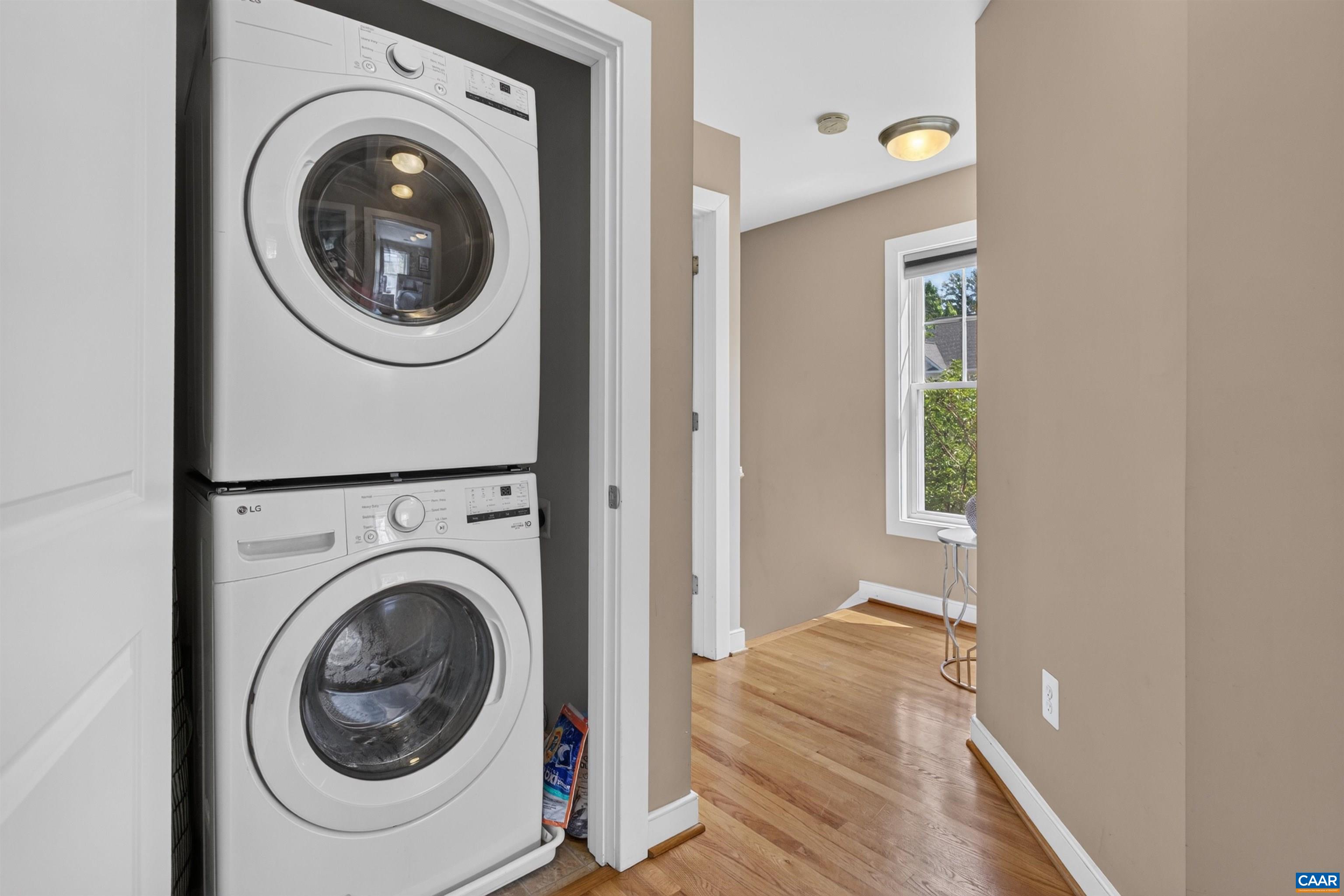 1565 NEWCASTLE CT, CHARLOTTESVILLE, Virginia 22911, 3 Bedrooms Bedrooms, ,2 BathroomsBathrooms,Residential,1565 NEWCASTLE CT,678935 MLS # 678935