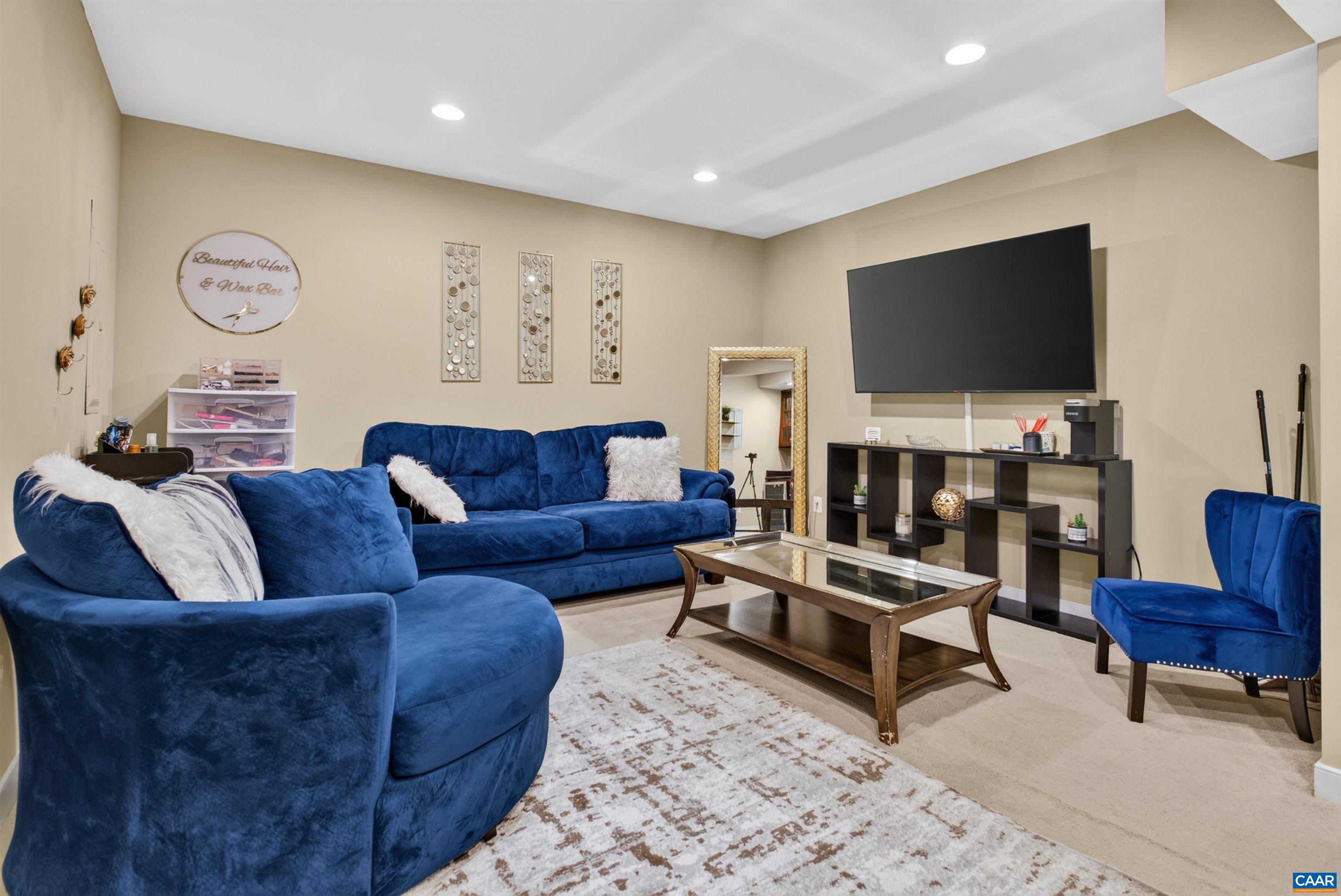 1565 NEWCASTLE CT, CHARLOTTESVILLE, Virginia 22911, 3 Bedrooms Bedrooms, ,2 BathroomsBathrooms,Residential,1565 NEWCASTLE CT,678935 MLS # 678935