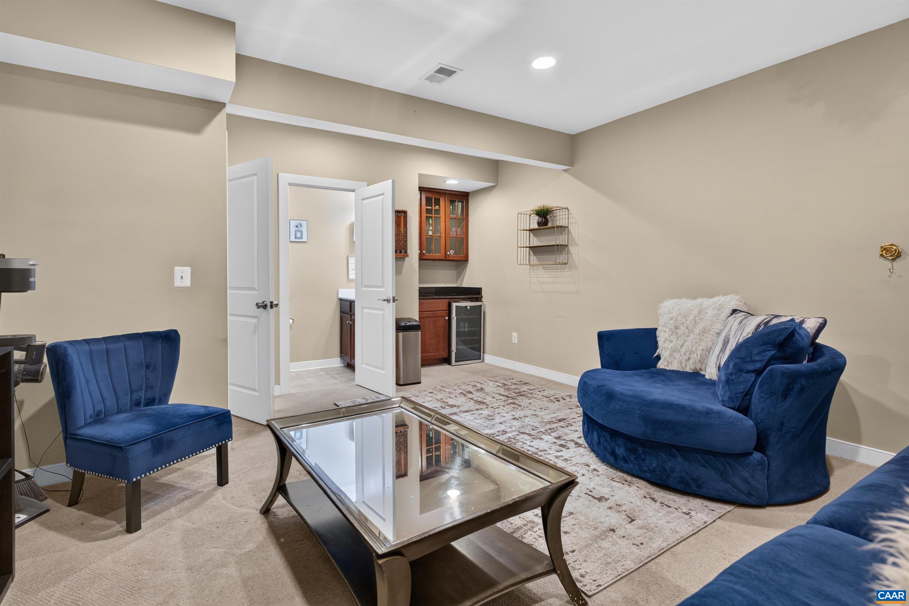 1565 NEWCASTLE CT, CHARLOTTESVILLE, Virginia 22911, 3 Bedrooms Bedrooms, ,2 BathroomsBathrooms,Residential,1565 NEWCASTLE CT,678935 MLS # 678935