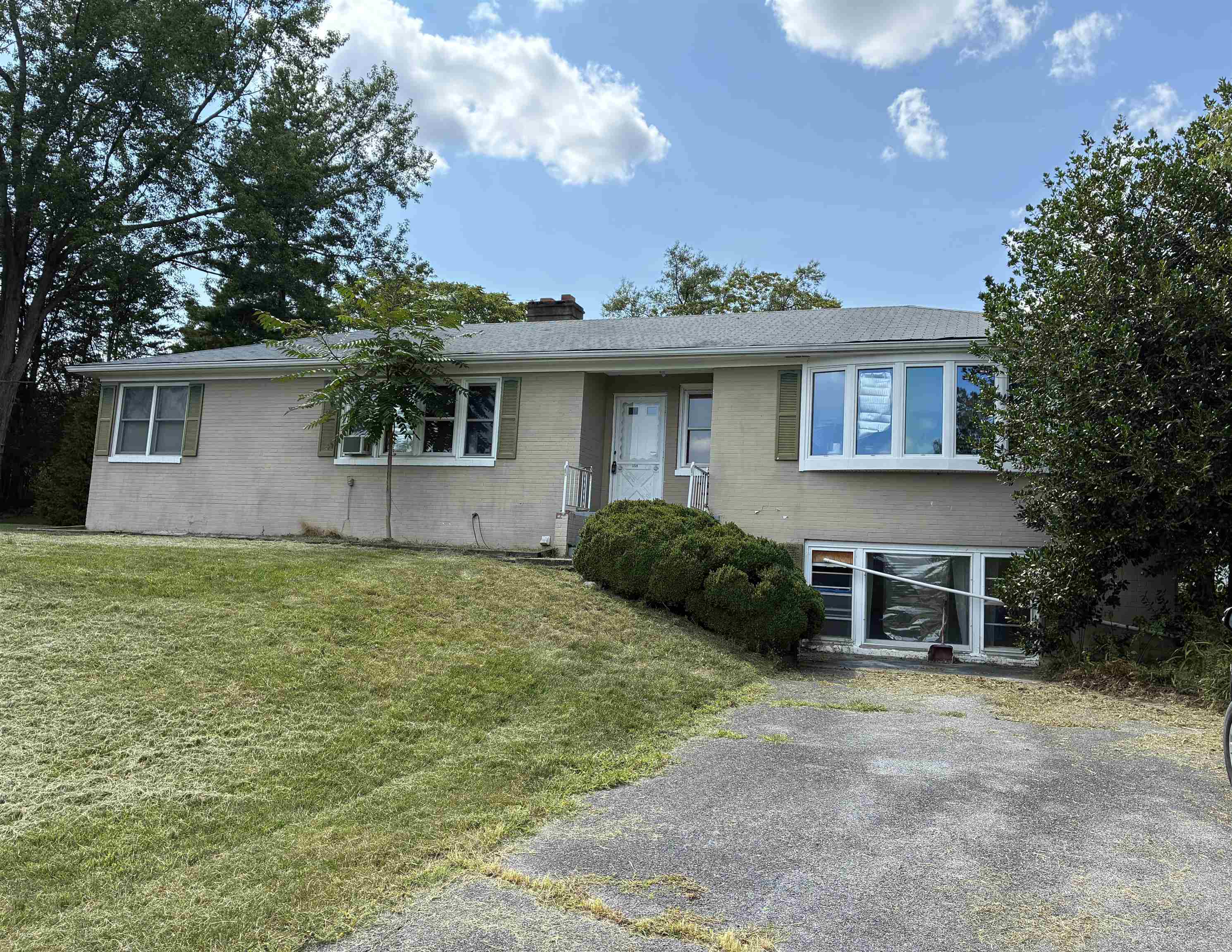 3239 WINDY HEIGHTS LN, ROCKINGHAM, Virginia 22802, 3 Bedrooms Bedrooms, ,1 BathroomBathrooms,Residential,3239 WINDY HEIGHTS LN,680833 MLS # 680833