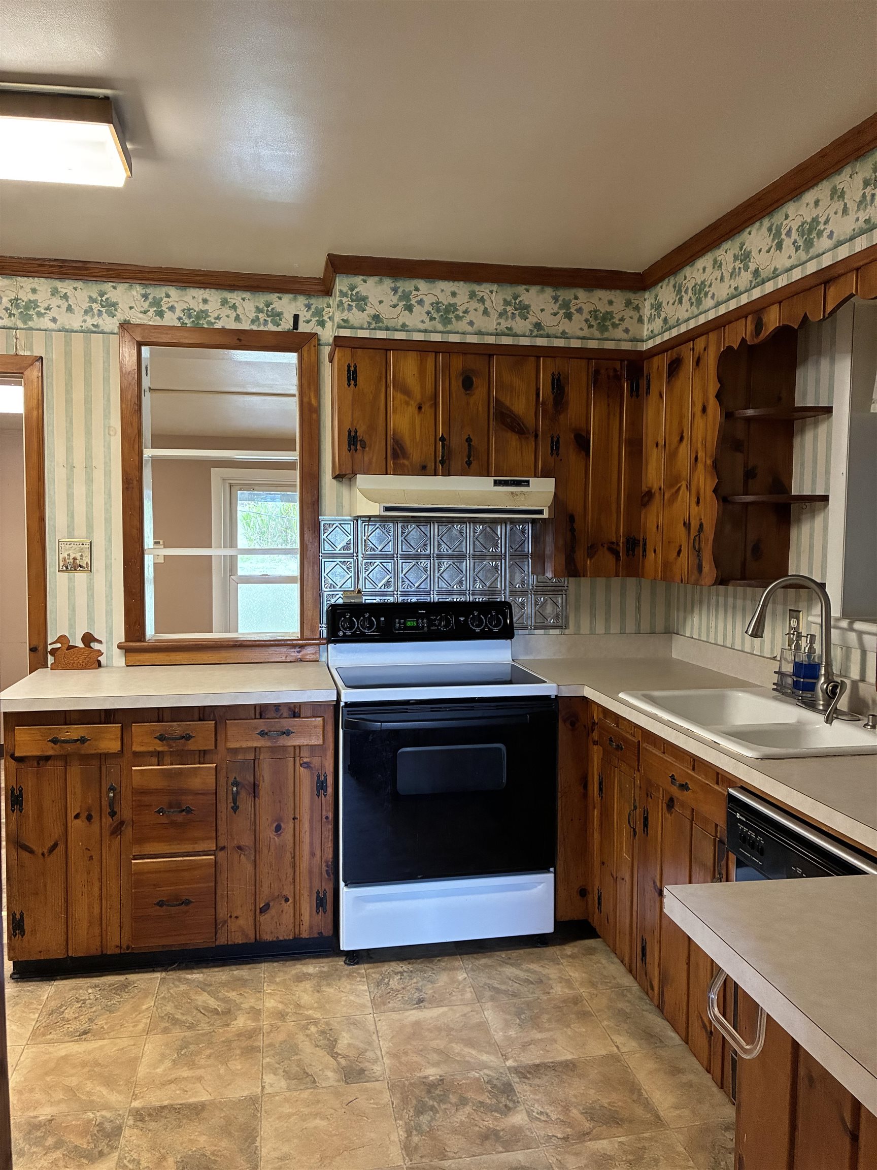 3239 WINDY HEIGHTS LN, ROCKINGHAM, Virginia 22802, 3 Bedrooms Bedrooms, ,1 BathroomBathrooms,Residential,3239 WINDY HEIGHTS LN,680833 MLS # 680833