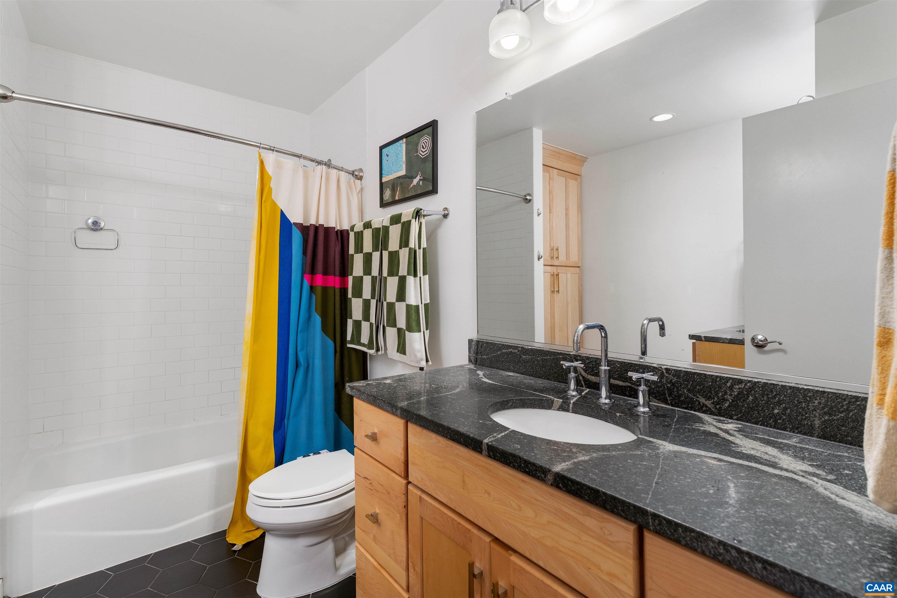 1013 LINDEN AVE, CHARLOTTESVILLE, Virginia 22902, 3 Bedrooms Bedrooms, ,2 BathroomsBathrooms,Residential,Townhouse w/Roof Deck Mtn View!,1013 LINDEN AVE,680835 MLS # 680835