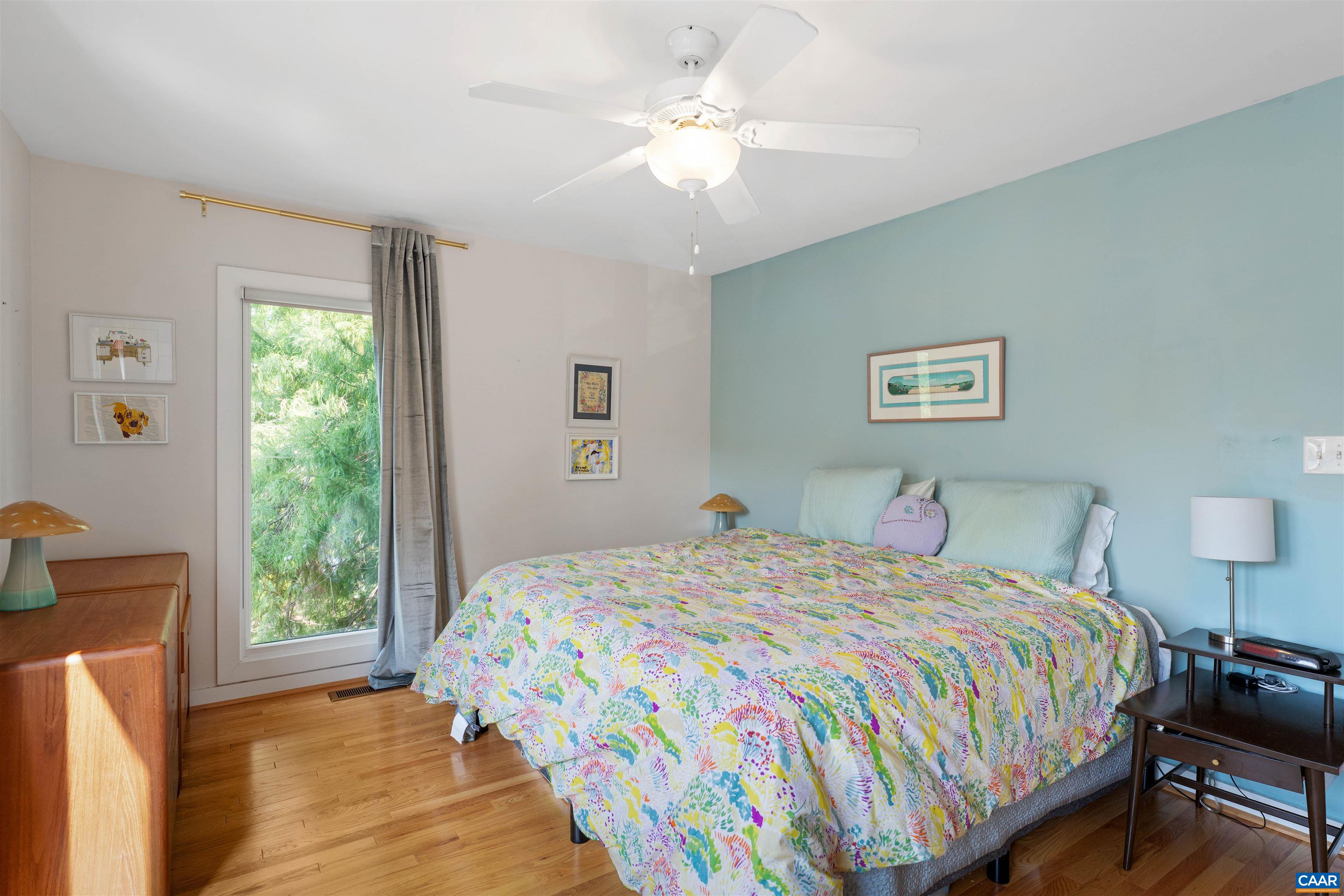 1013 LINDEN AVE, CHARLOTTESVILLE, Virginia 22902, 3 Bedrooms Bedrooms, ,2 BathroomsBathrooms,Residential,Townhouse w/Roof Deck Mtn View!,1013 LINDEN AVE,680835 MLS # 680835