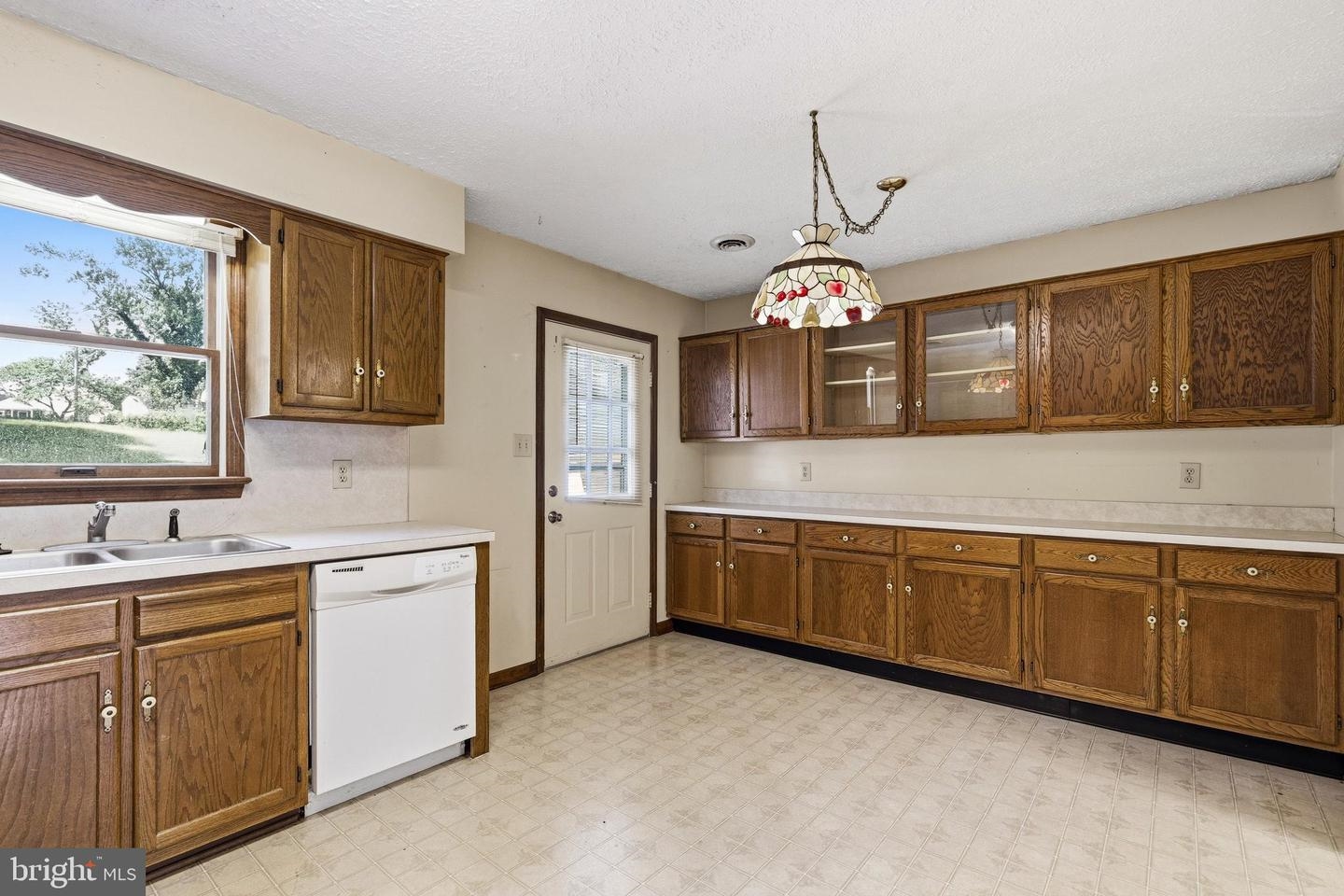 214 SEVENTH AVE, LURAY, Virginia 22835, 2 Bedrooms Bedrooms, ,1 BathroomBathrooms,Residential,214 SEVENTH AVE,680845 MLS # 680845