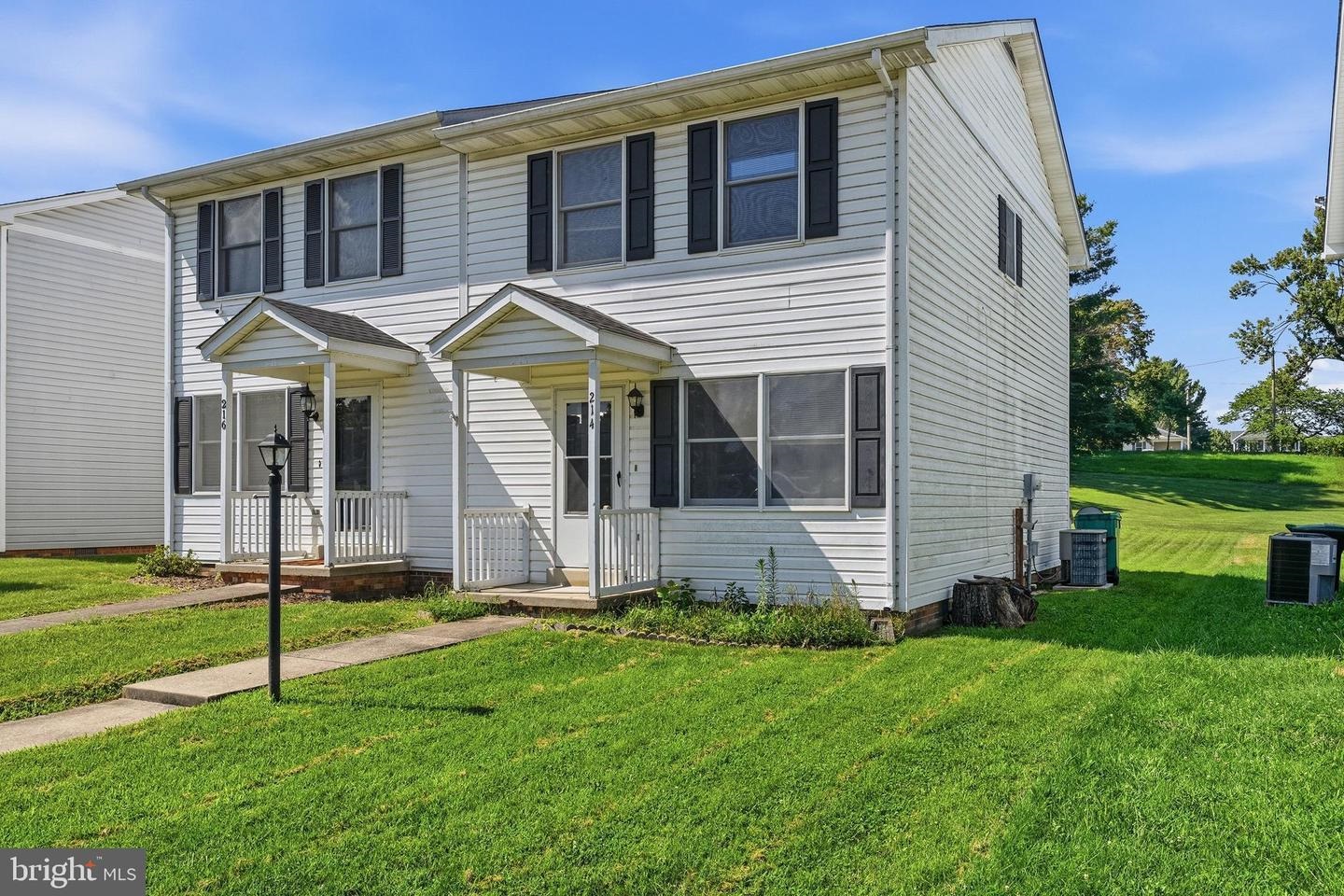 214 SEVENTH AVE, LURAY, Virginia 22835, 2 Bedrooms Bedrooms, ,1 BathroomBathrooms,Residential,214 SEVENTH AVE,680845 MLS # 680845