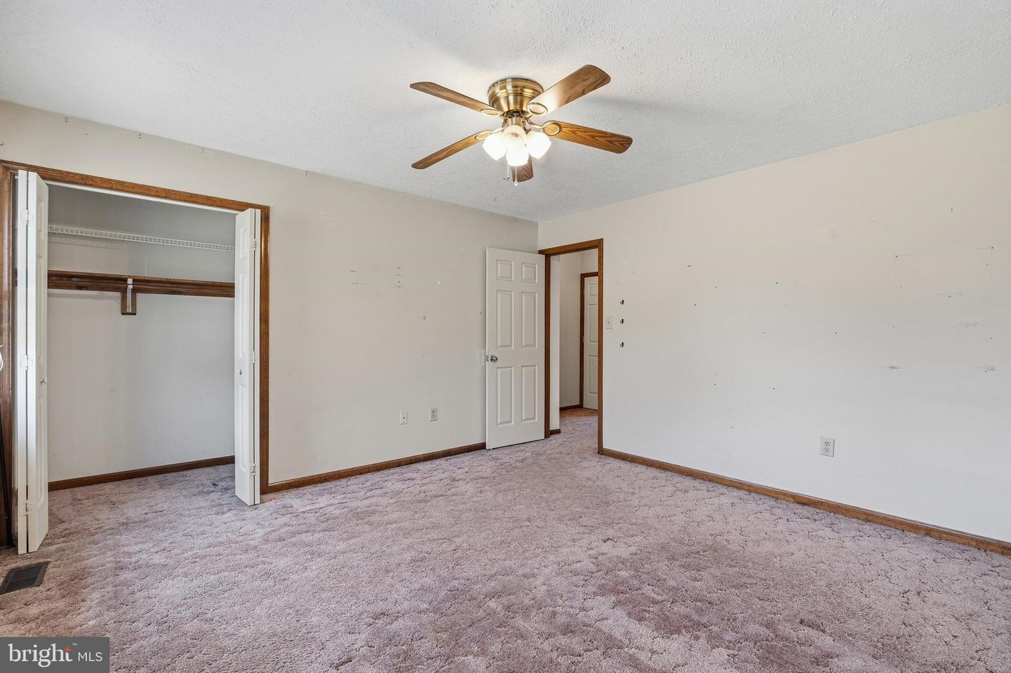 214 SEVENTH AVE, LURAY, Virginia 22835, 2 Bedrooms Bedrooms, ,1 BathroomBathrooms,Residential,214 SEVENTH AVE,680845 MLS # 680845