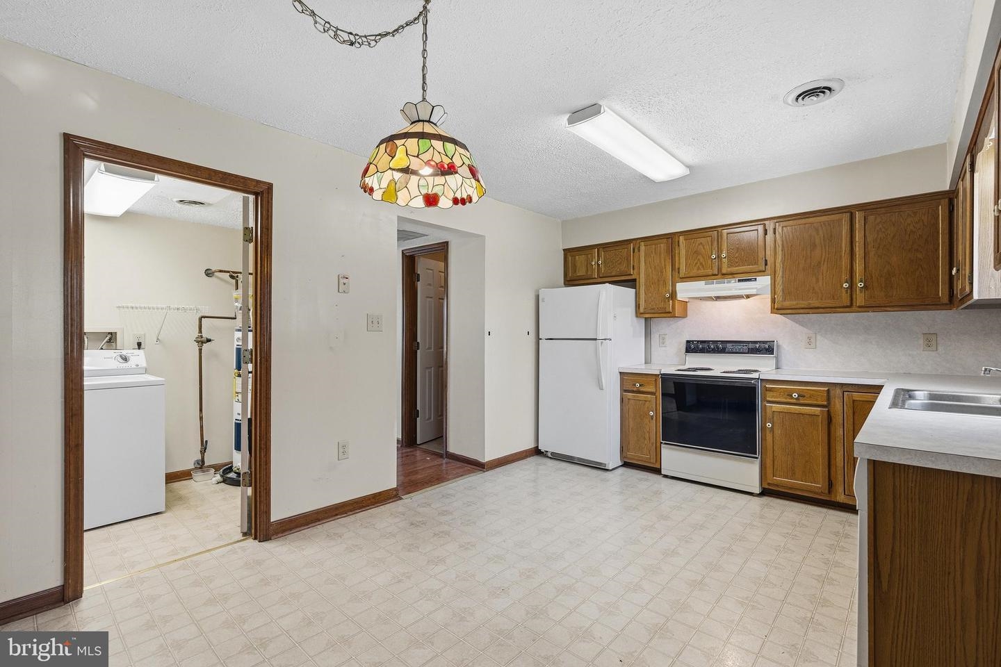 214 SEVENTH AVE, LURAY, Virginia 22835, 2 Bedrooms Bedrooms, ,1 BathroomBathrooms,Residential,214 SEVENTH AVE,680845 MLS # 680845