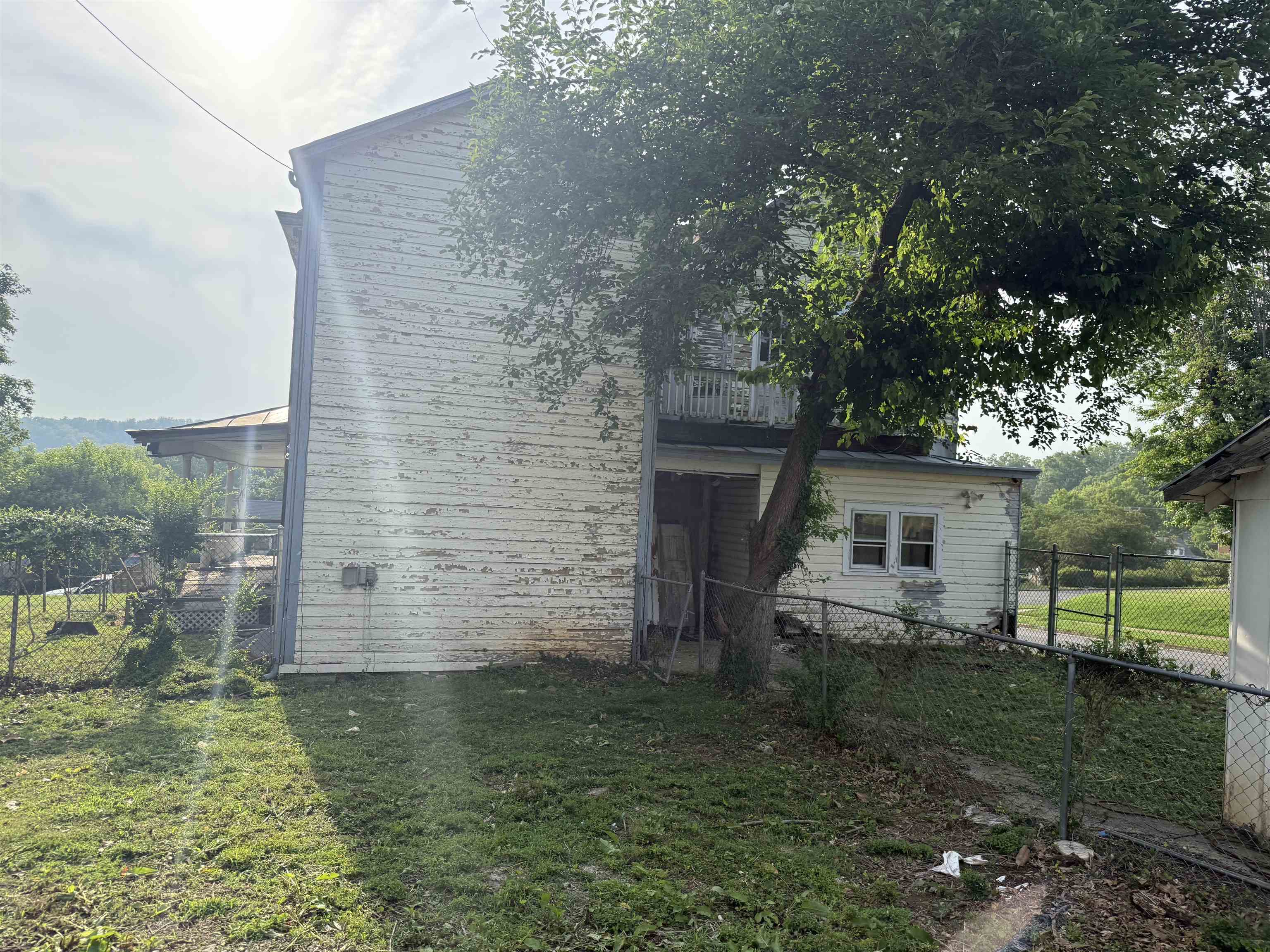2374 MAPLE AVE, BUENA VISTA, Virginia 24416, 6 Bedrooms Bedrooms, ,3 BathroomsBathrooms,Residential,2374 MAPLE AVE,678415 MLS # 678415