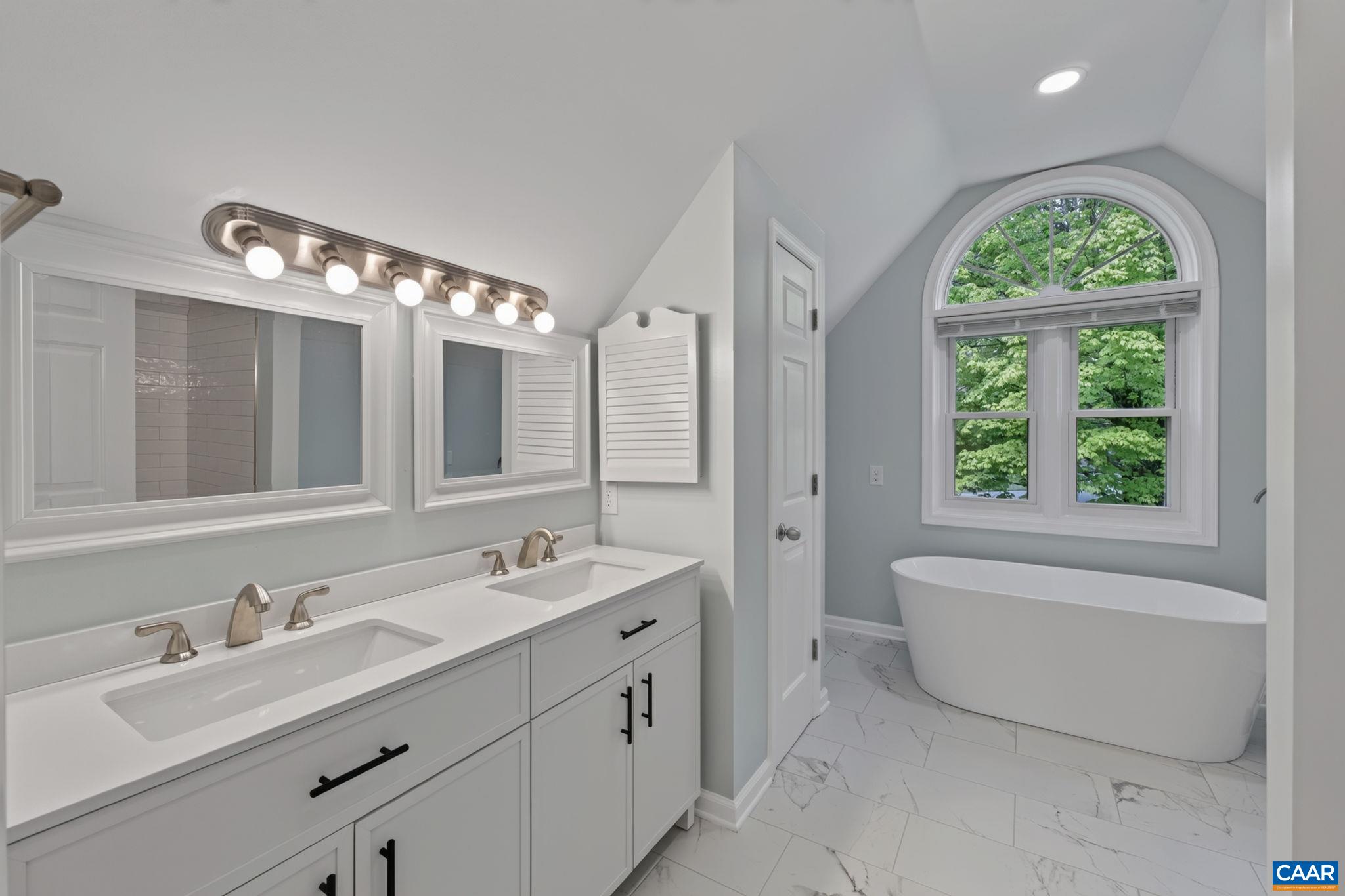 4845 MECHUMS RIVER RD, CHARLOTTESVILLE, Virginia 22901, 5 Bedrooms Bedrooms, ,2 BathroomsBathrooms,Residential,4845 MECHUMS RIVER RD,680526 MLS # 680526