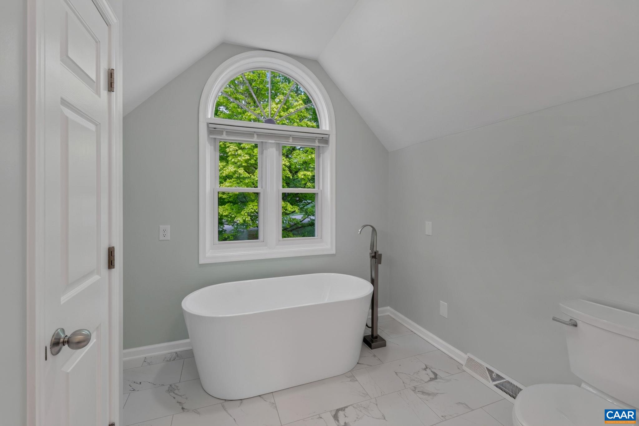 4845 MECHUMS RIVER RD, CHARLOTTESVILLE, Virginia 22901, 5 Bedrooms Bedrooms, ,2 BathroomsBathrooms,Residential,4845 MECHUMS RIVER RD,680526 MLS # 680526