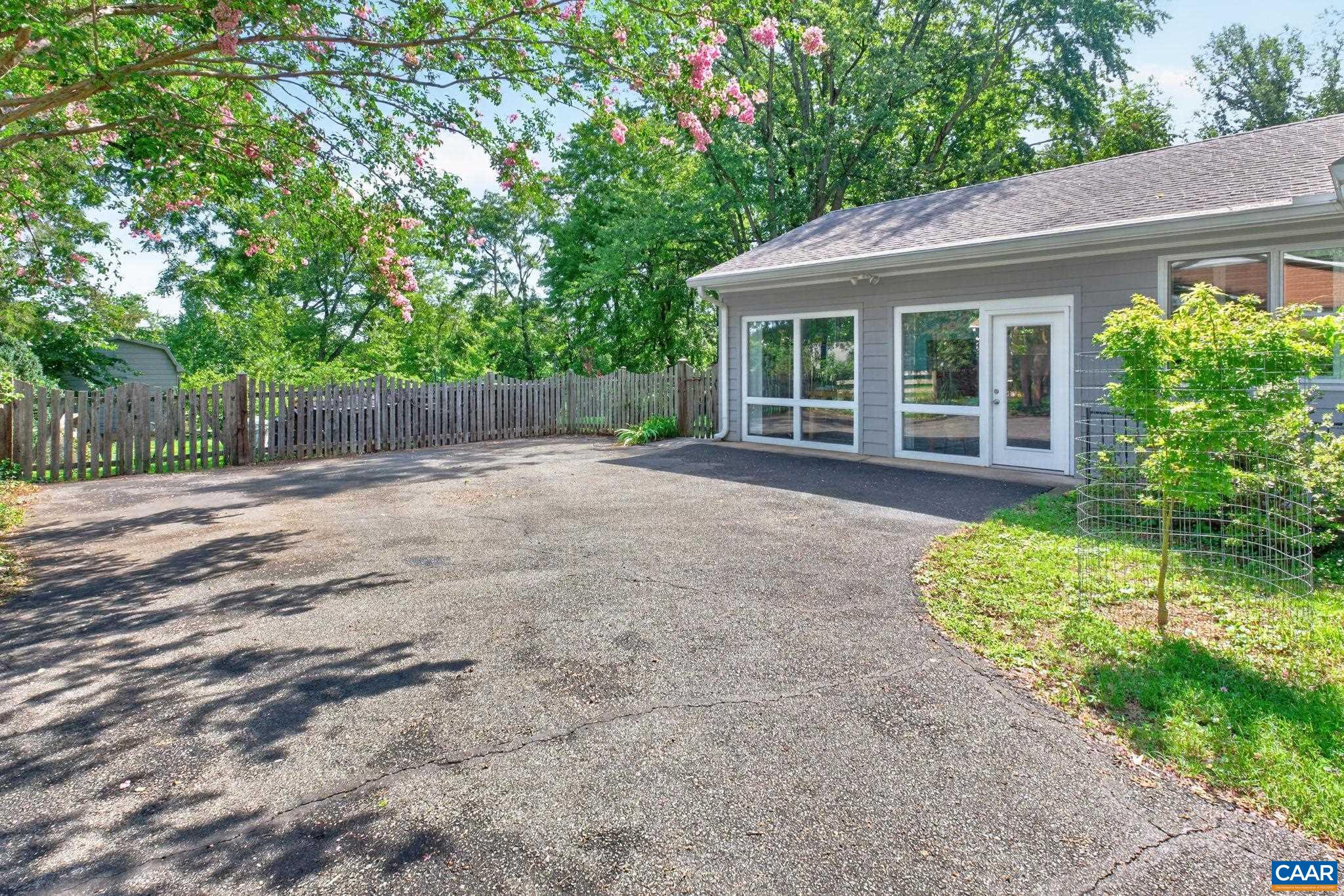 1715 ESSEX RD, CHARLOTTESVILLE, Virginia 22901, 3 Bedrooms Bedrooms, ,2 BathroomsBathrooms,Residential,1715 ESSEX RD,680848 MLS # 680848 1715 ESSEX RD, CHARLOTTESVILLE, Virginia 22901, 3 Bedrooms Bedrooms, ,2 BathroomsBathrooms,Residential,1715 ESSEX RD,680848 MLS # 680848