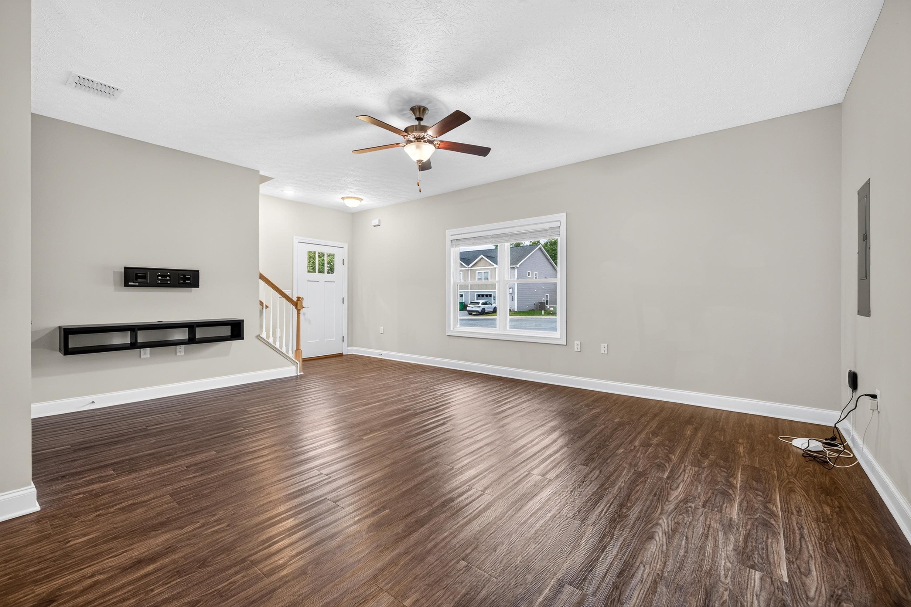 1128 SATURDAY DR, HARRISONBURG, Virginia 22802, 3 Bedrooms Bedrooms, ,2 BathroomsBathrooms,Residential,1128 SATURDAY DR,680850 MLS # 680850