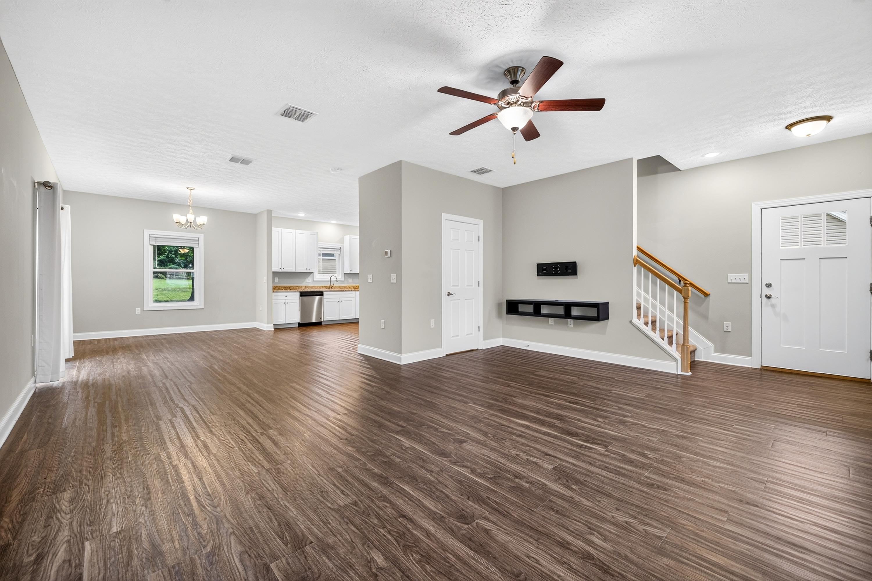 1128 SATURDAY DR, HARRISONBURG, Virginia 22802, 3 Bedrooms Bedrooms, ,2 BathroomsBathrooms,Residential,1128 SATURDAY DR,680850 MLS # 680850