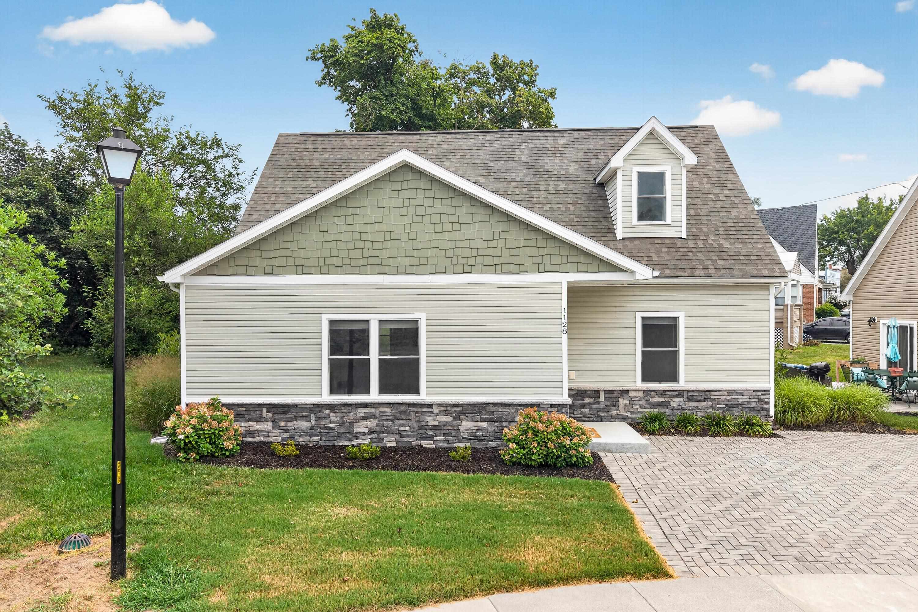 1128 SATURDAY DR, HARRISONBURG, Virginia 22802, 3 Bedrooms Bedrooms, ,2 BathroomsBathrooms,Residential,1128 SATURDAY DR,680850 MLS # 680850