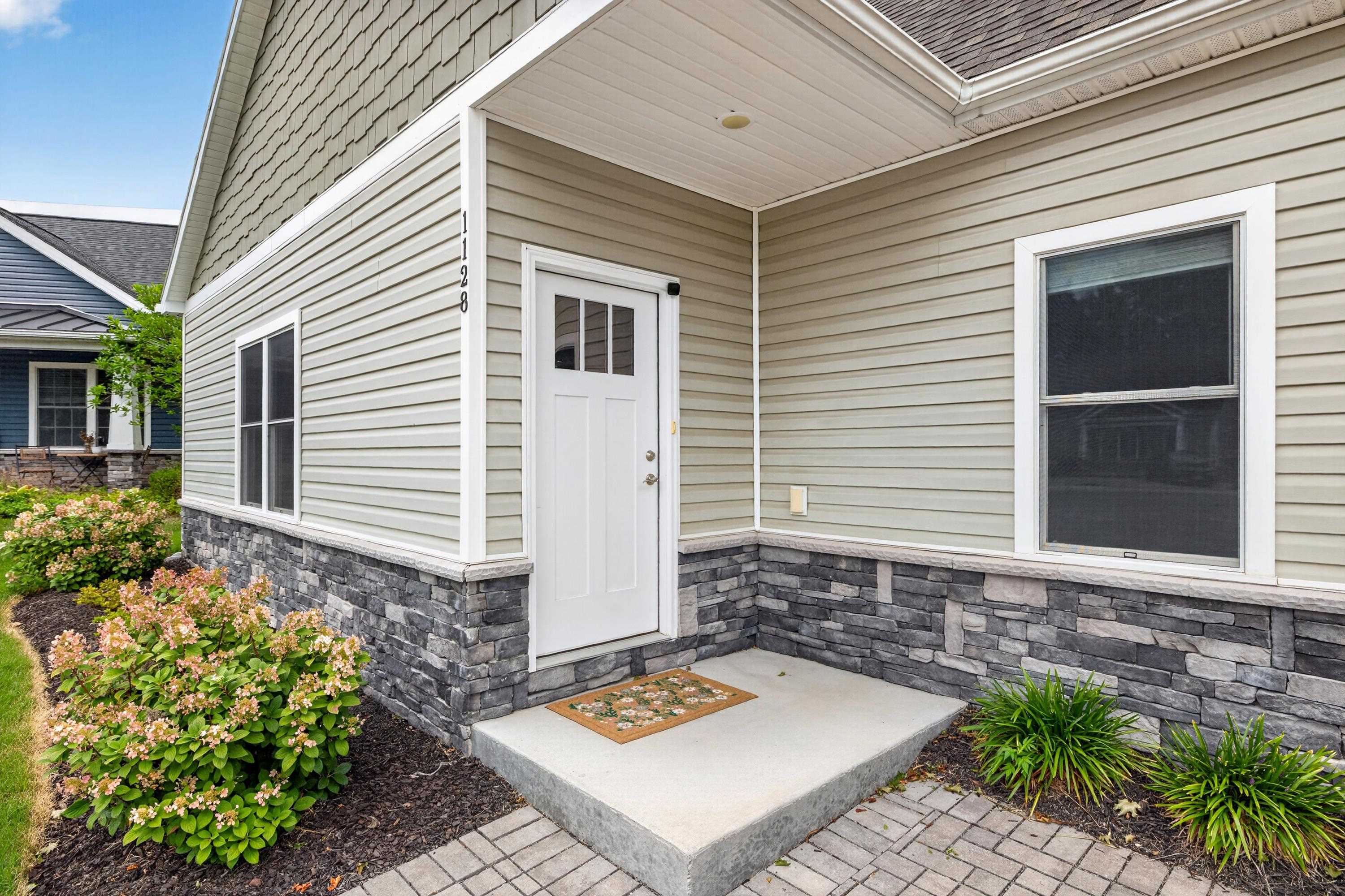 1128 SATURDAY DR, HARRISONBURG, Virginia 22802, 3 Bedrooms Bedrooms, ,2 BathroomsBathrooms,Residential,1128 SATURDAY DR,680850 MLS # 680850