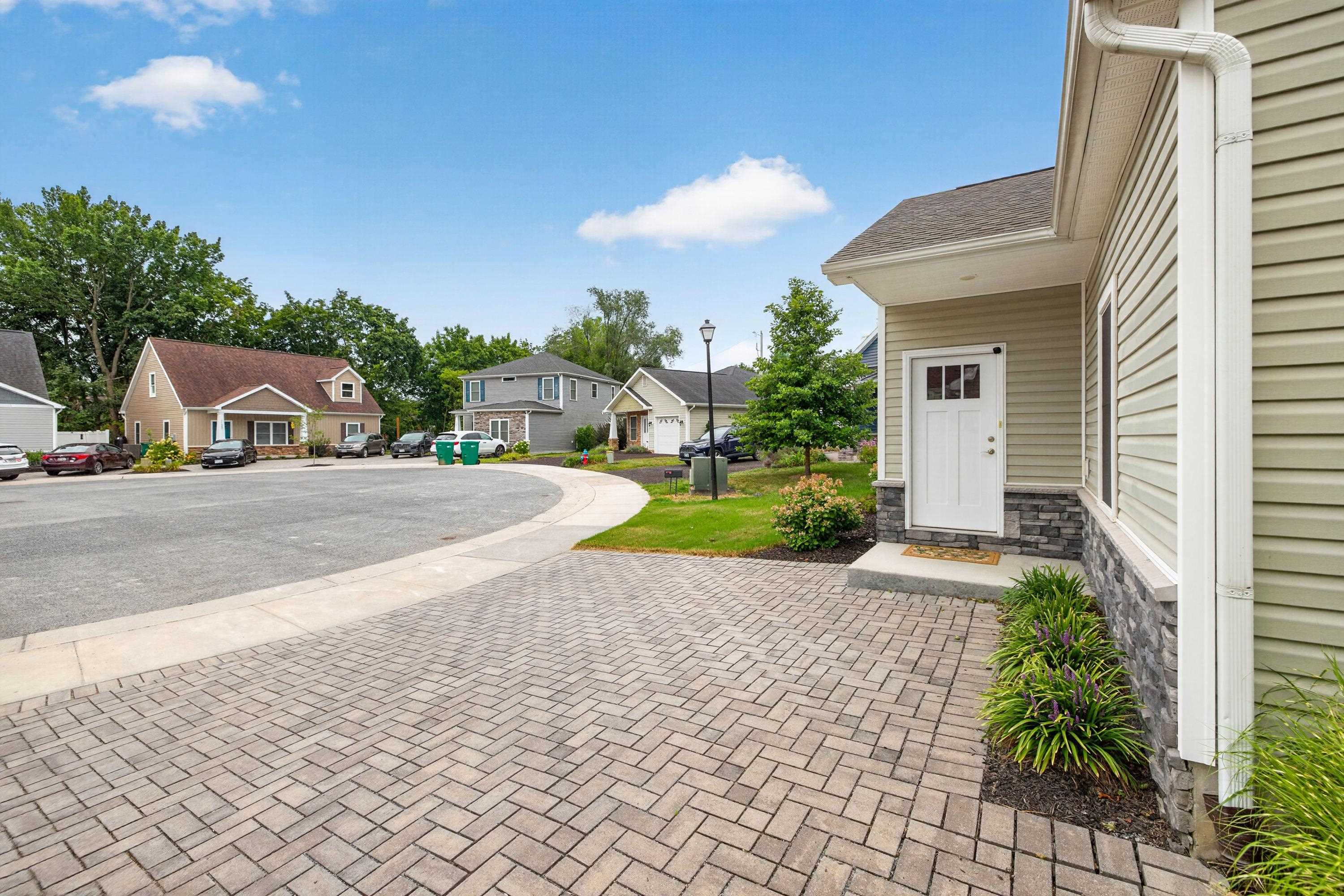 1128 SATURDAY DR, HARRISONBURG, Virginia 22802, 3 Bedrooms Bedrooms, ,2 BathroomsBathrooms,Residential,1128 SATURDAY DR,680850 MLS # 680850